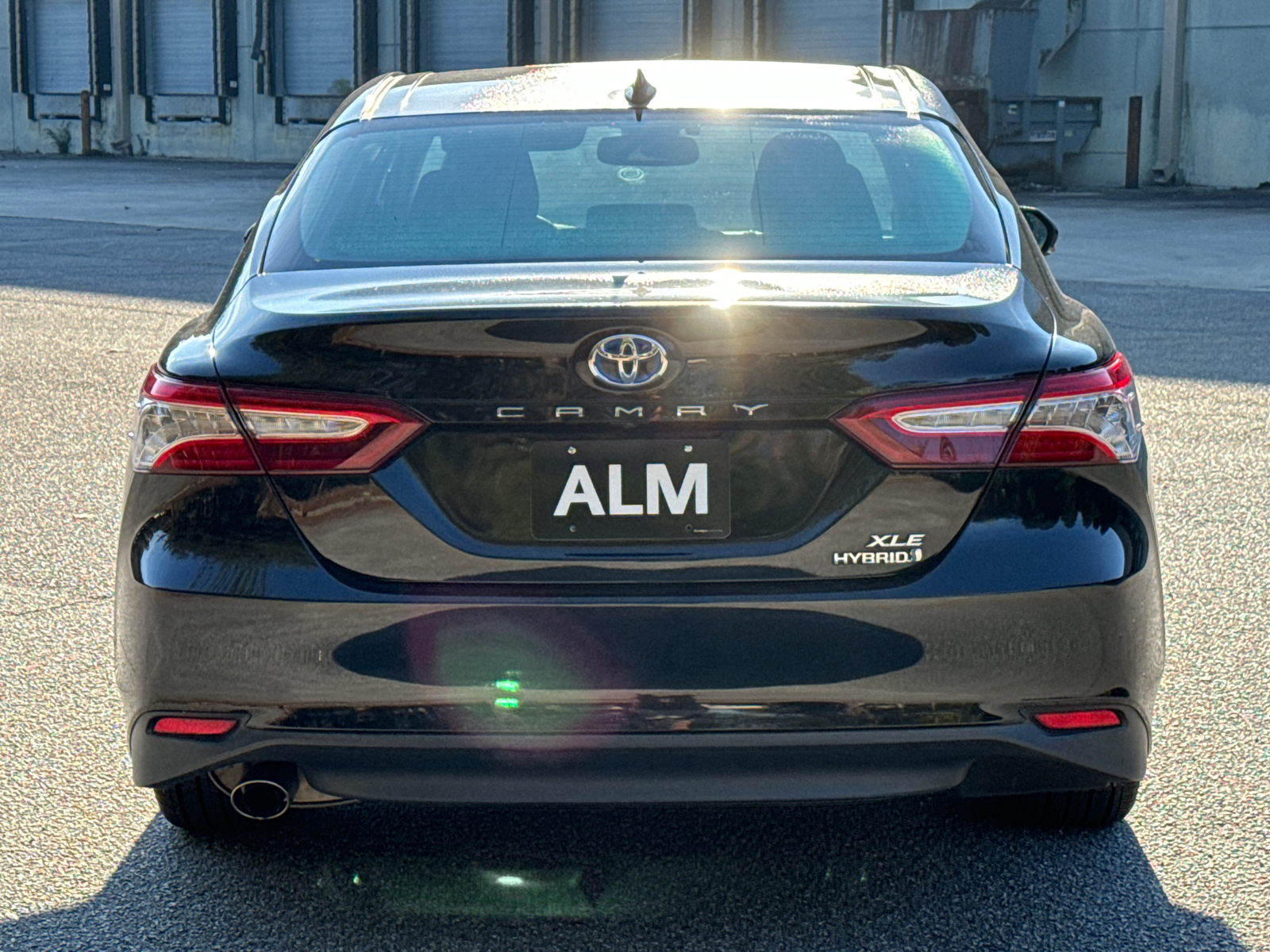 2020 Toyota Camry Hybrid XLE 6