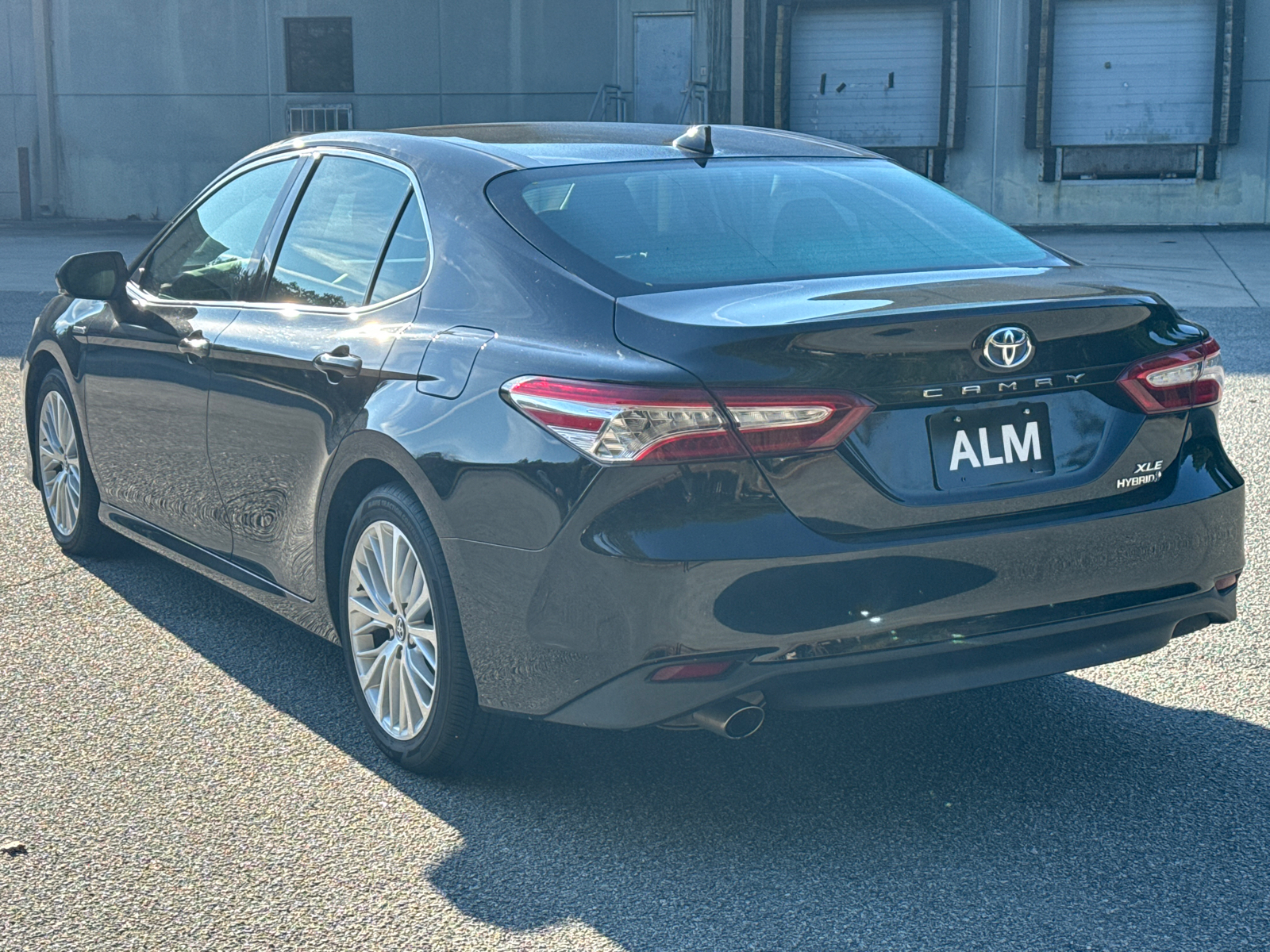 2020 Toyota Camry Hybrid XLE 7