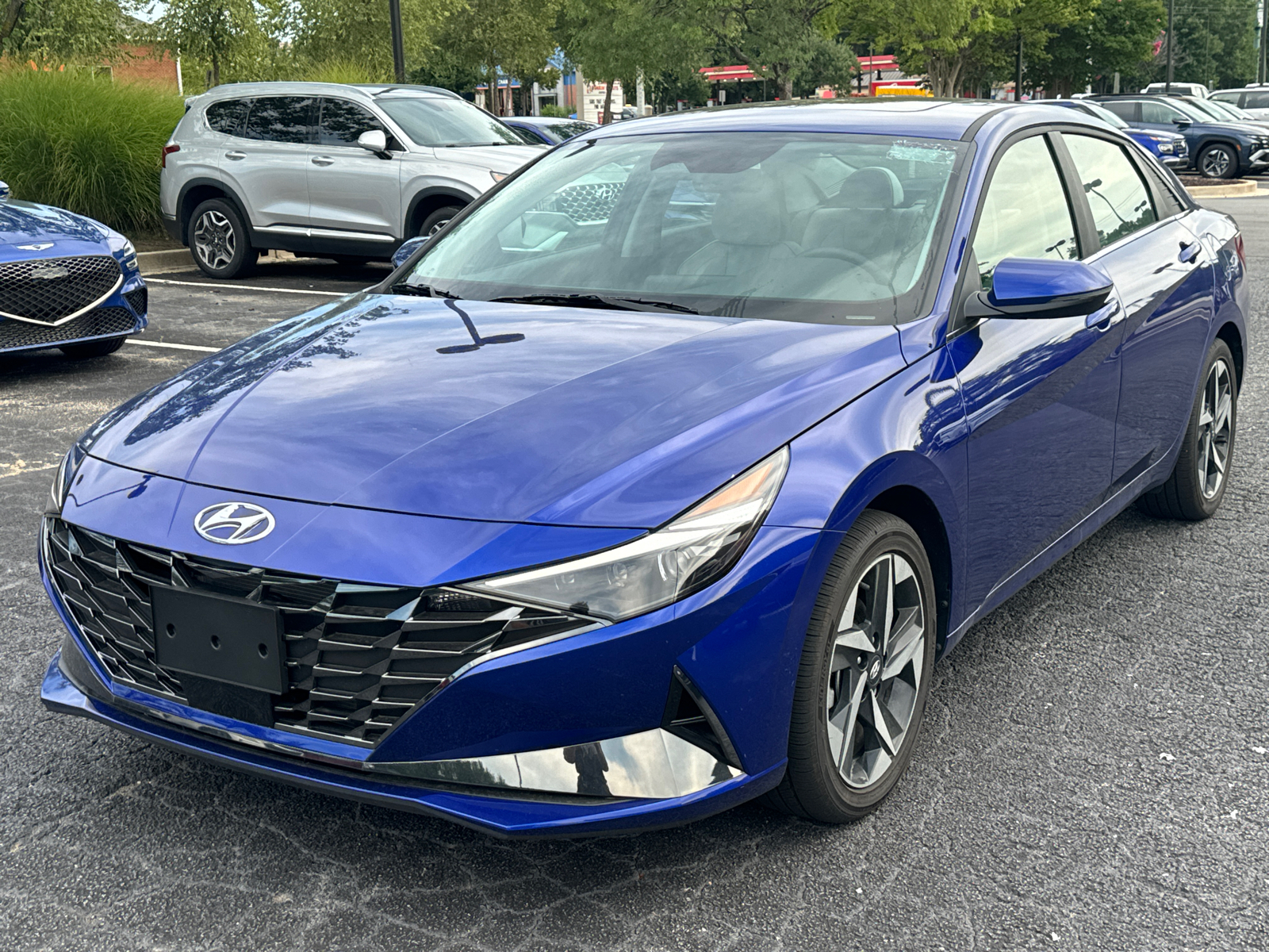 2023 Hyundai Elantra Hybrid Limited 1