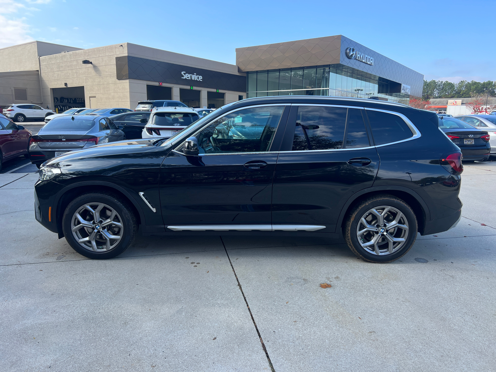 2024 BMW X3 sDrive30i 8