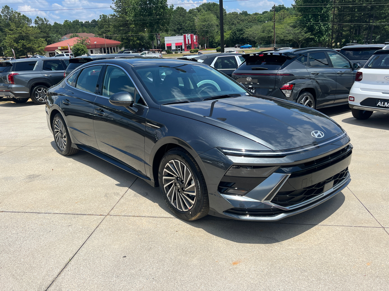 2024 Hyundai Sonata Hybrid SEL 3