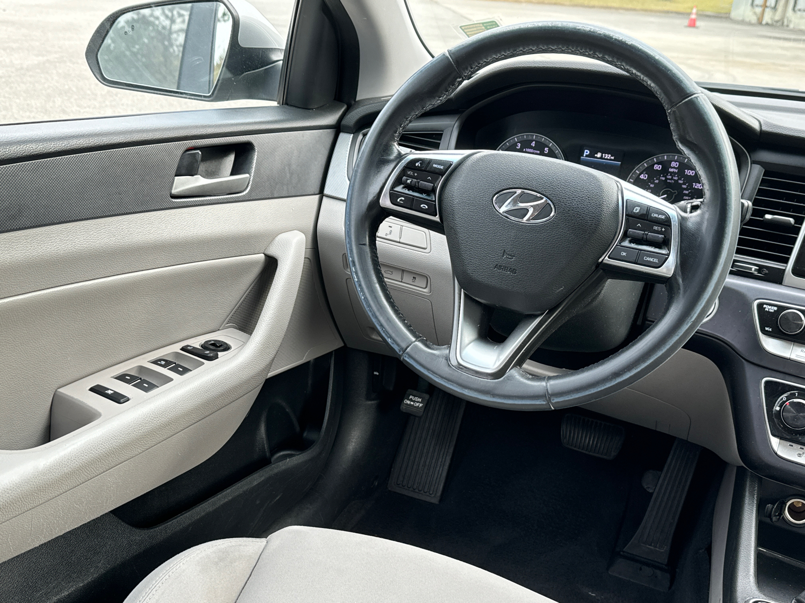 2018 Hyundai Sonata SEL 24