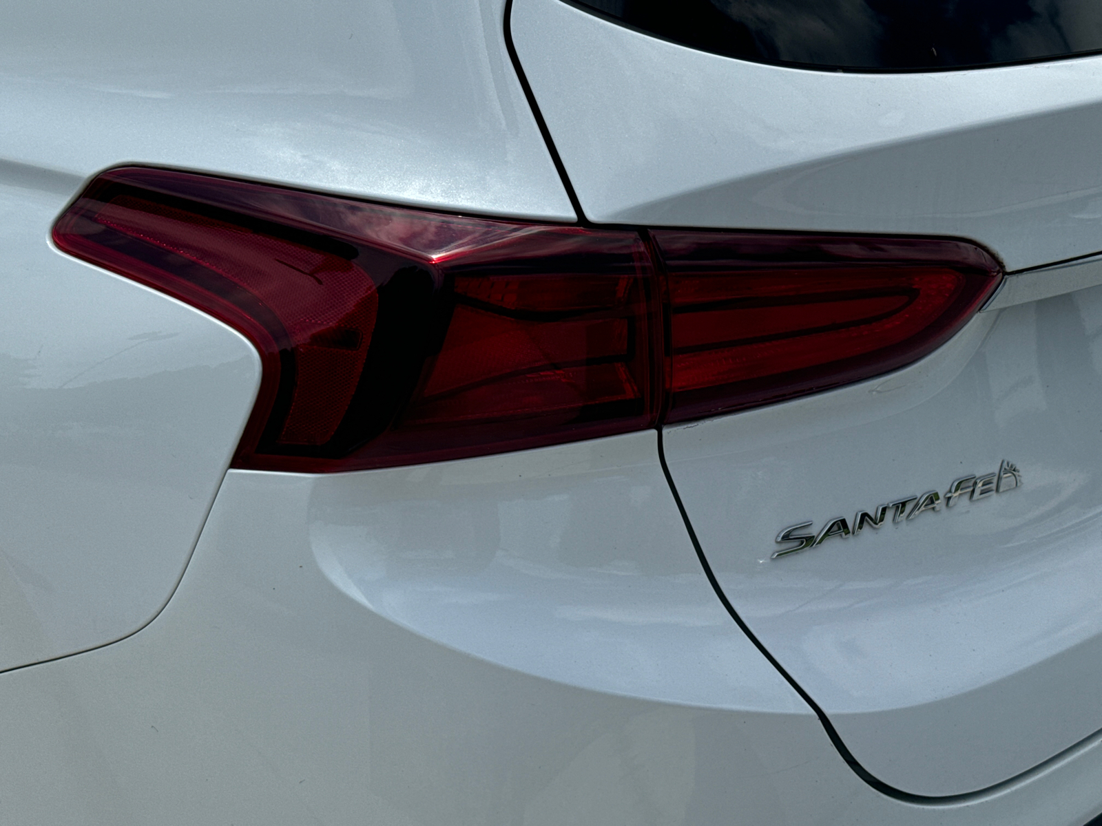 2020 Hyundai Santa Fe SEL 2.4 10