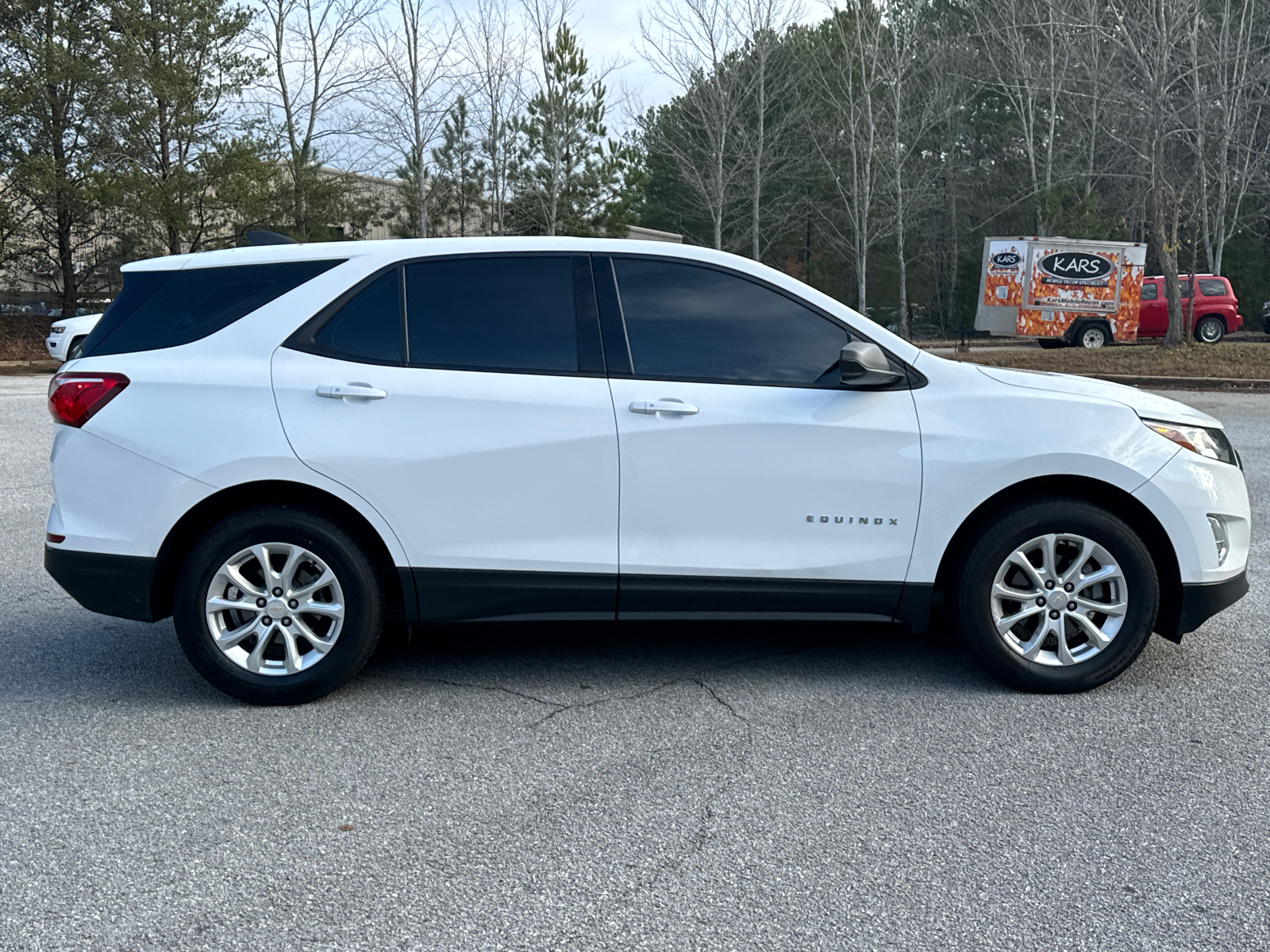 2019 Chevrolet Equinox LS 4