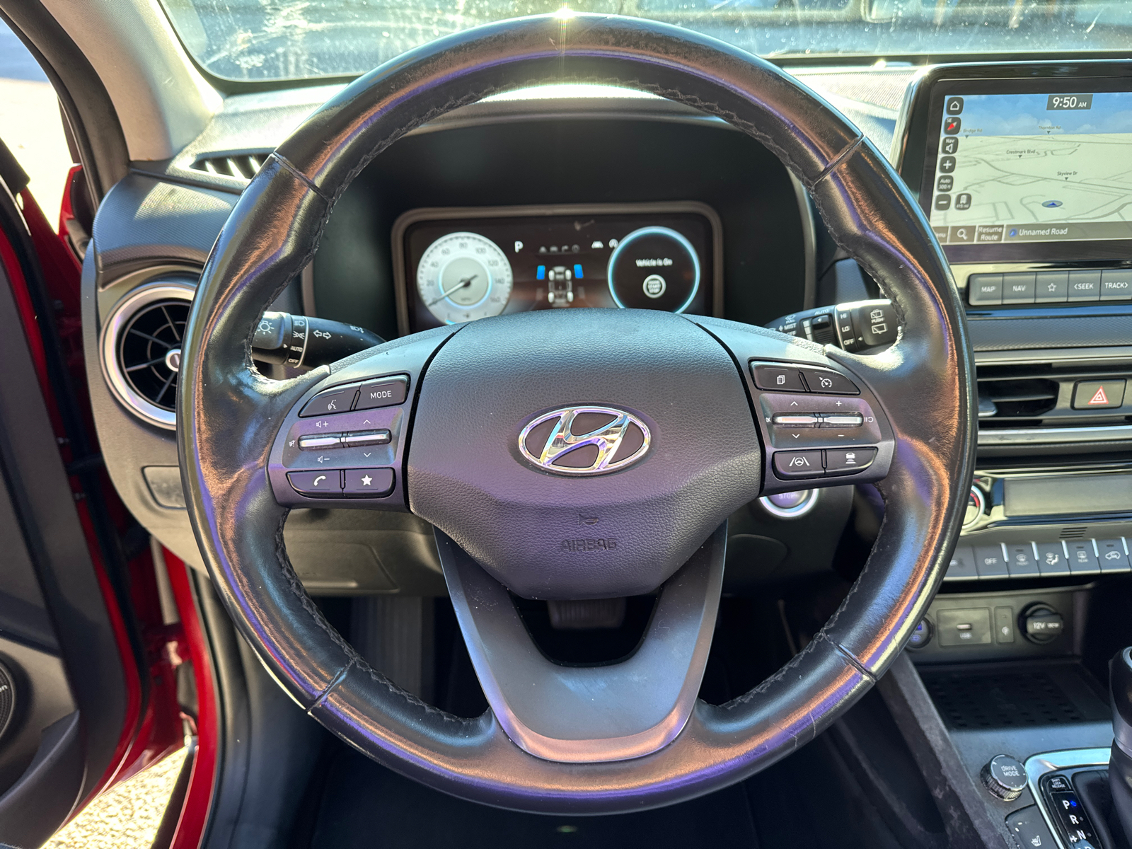 2022 Hyundai Kona Limited 25