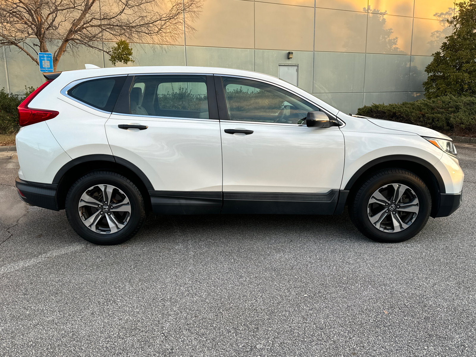 2017 Honda CR-V LX 4