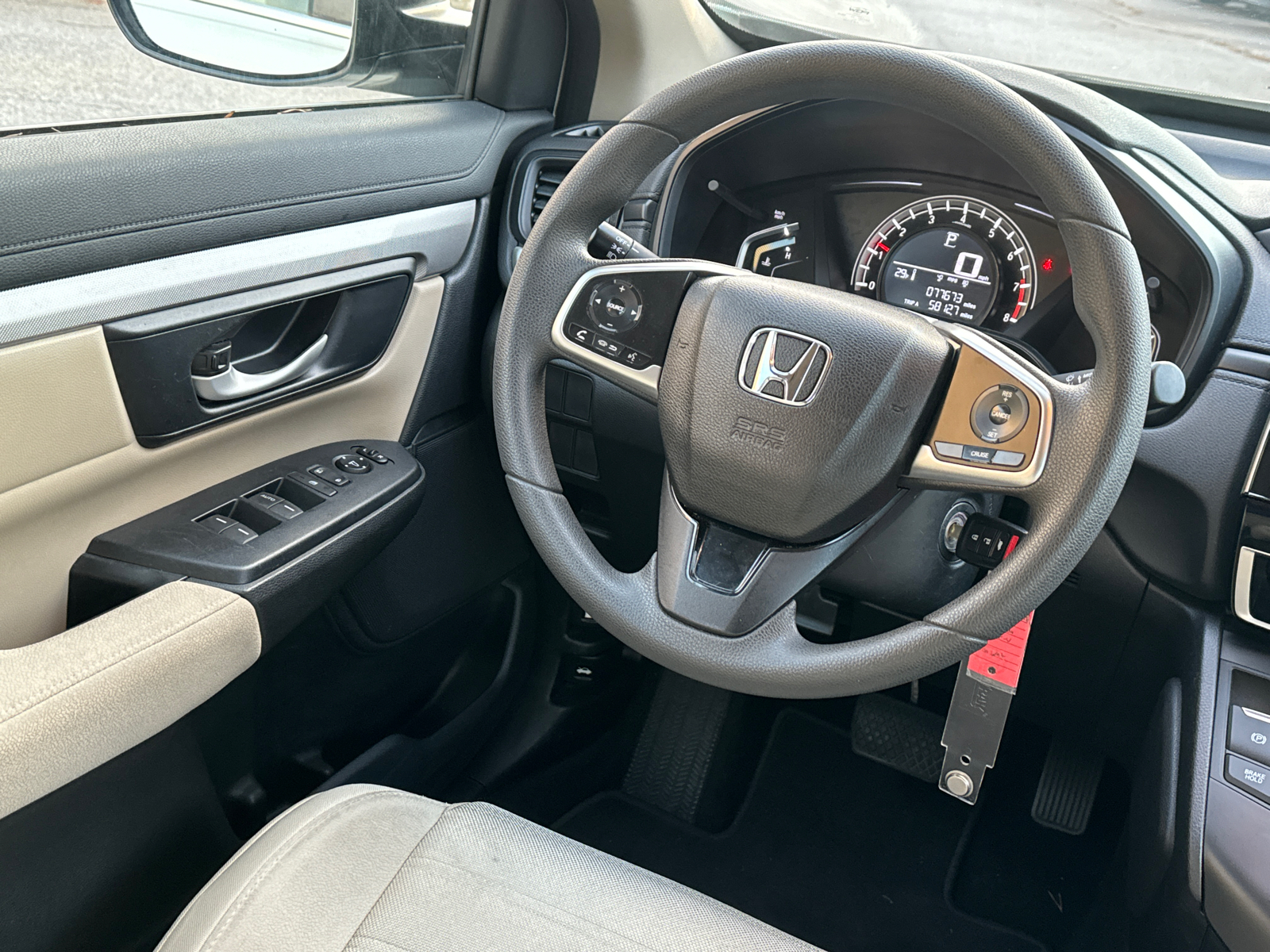 2017 Honda CR-V LX 24