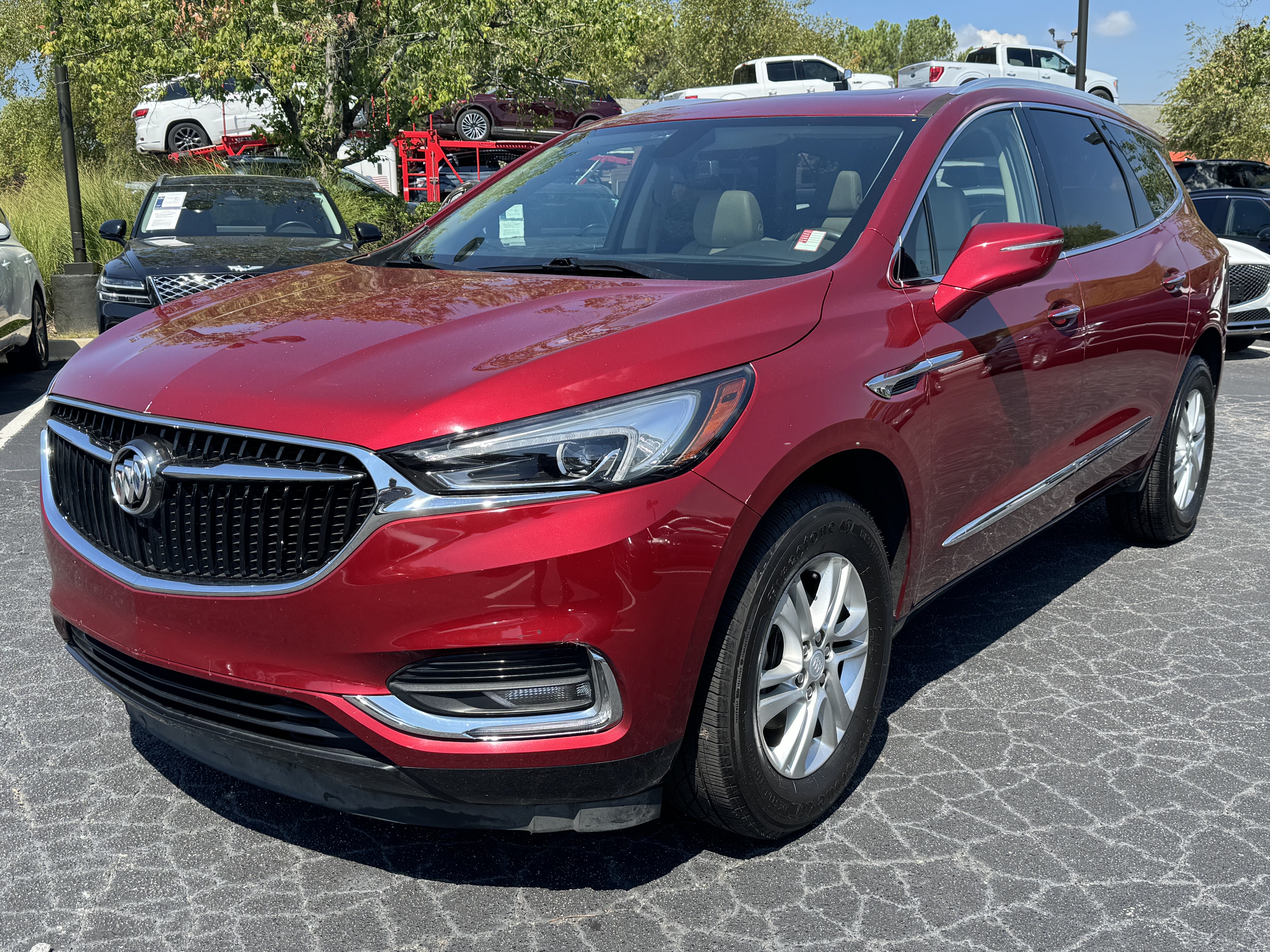 2018 Buick Enclave Essence 1