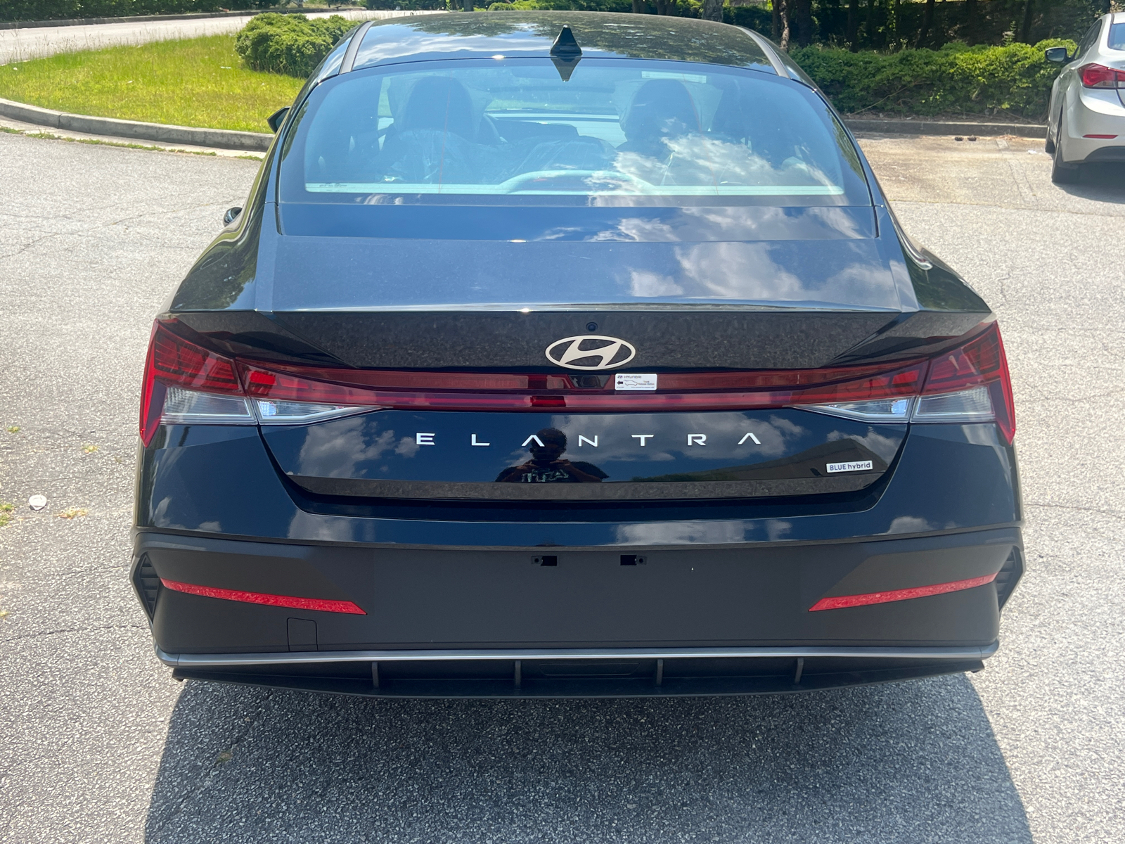 2024 Hyundai Elantra Hybrid Blue 6