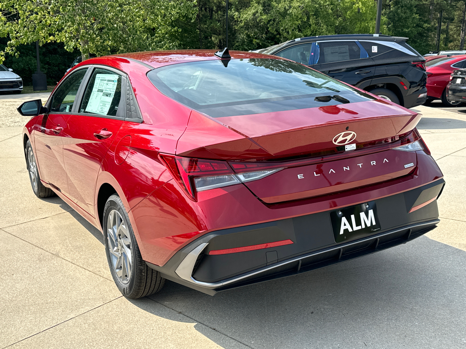 2024 Hyundai Elantra Hybrid Blue 9