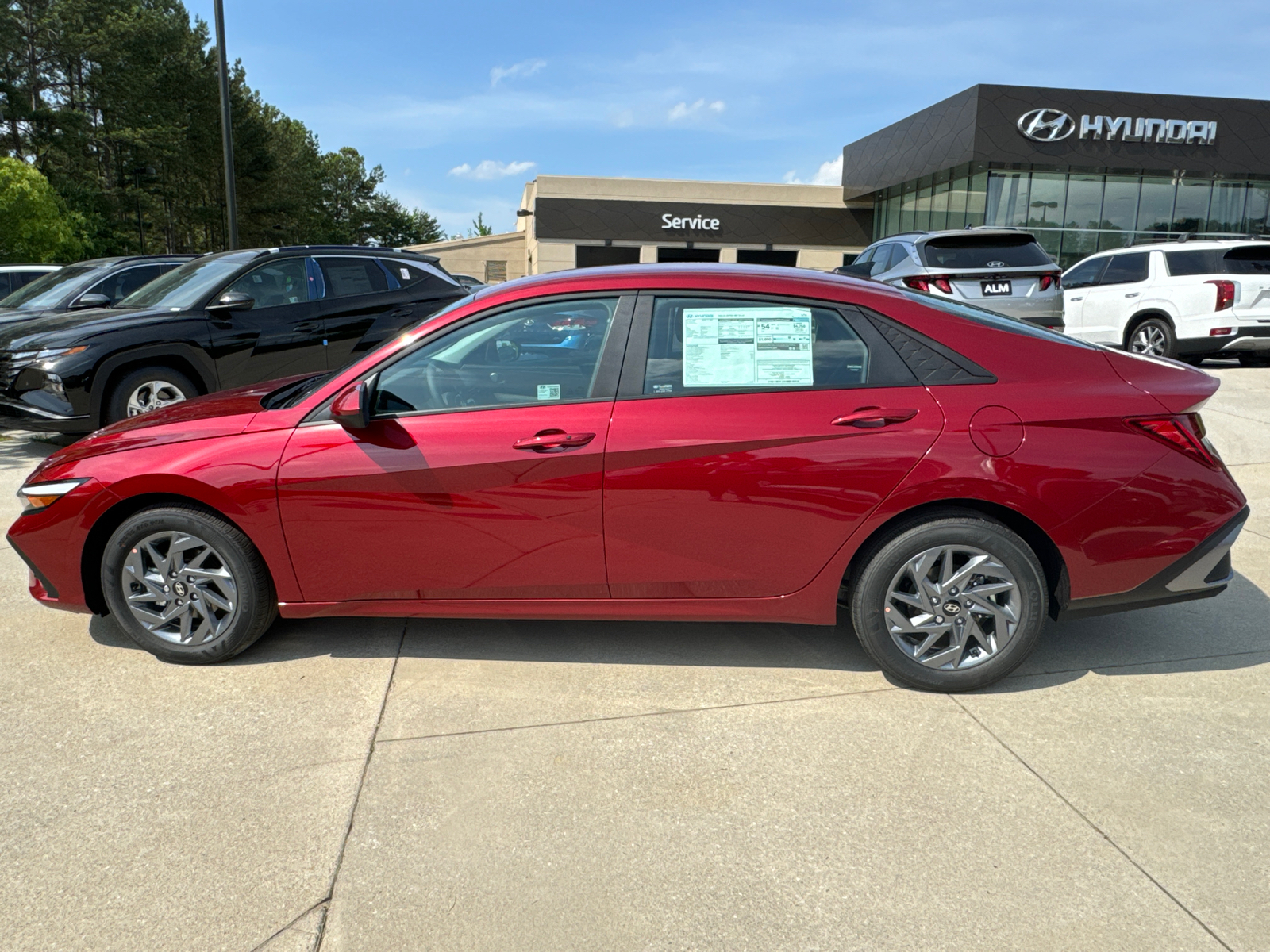 2024 Hyundai Elantra Hybrid Blue 11