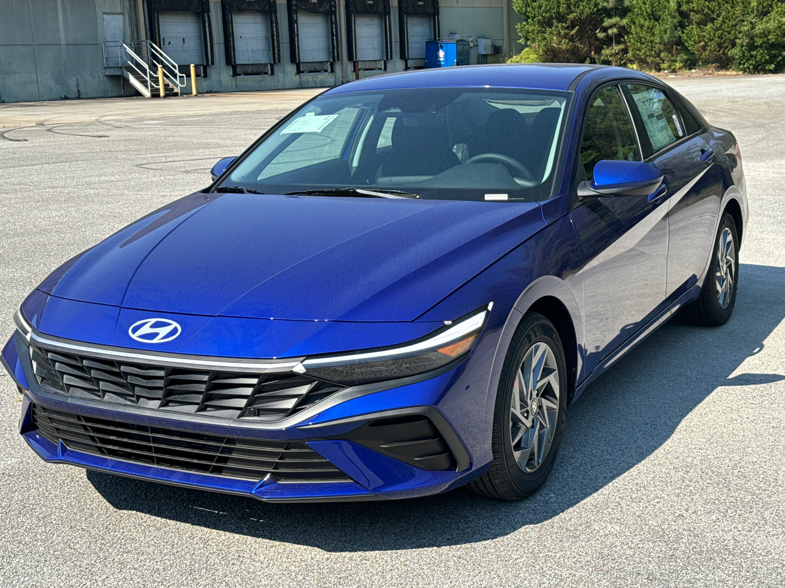 2024 Hyundai Elantra Hybrid Blue 1