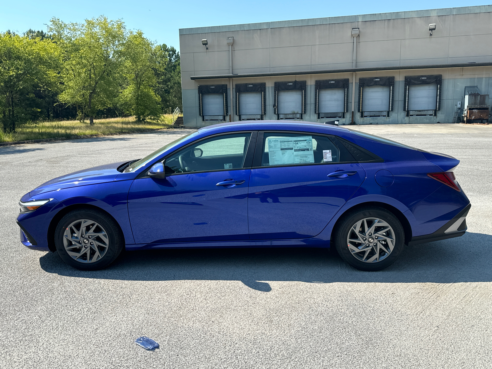 2024 Hyundai Elantra Hybrid Blue 11