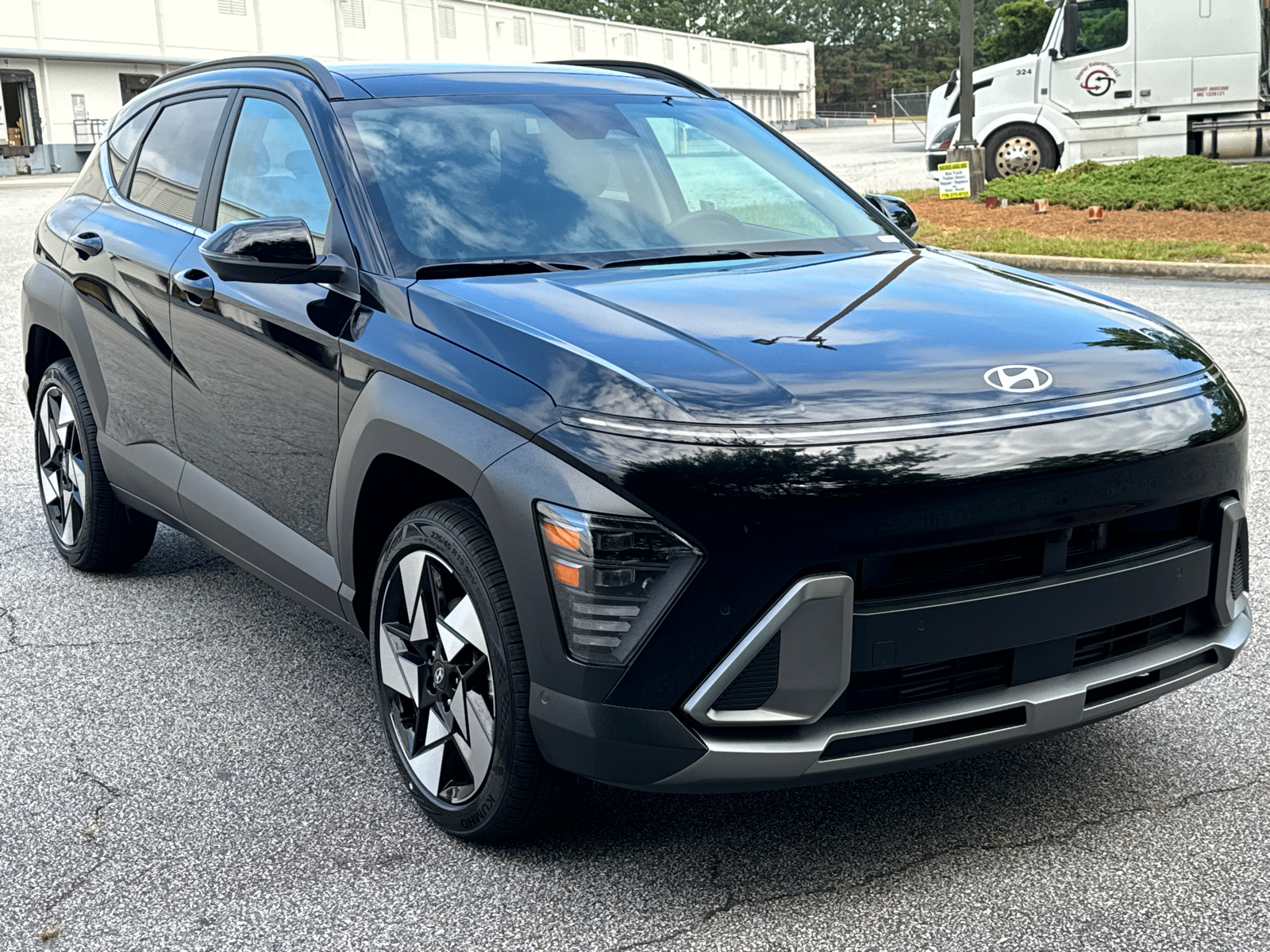 2024 Hyundai Kona Limited 4