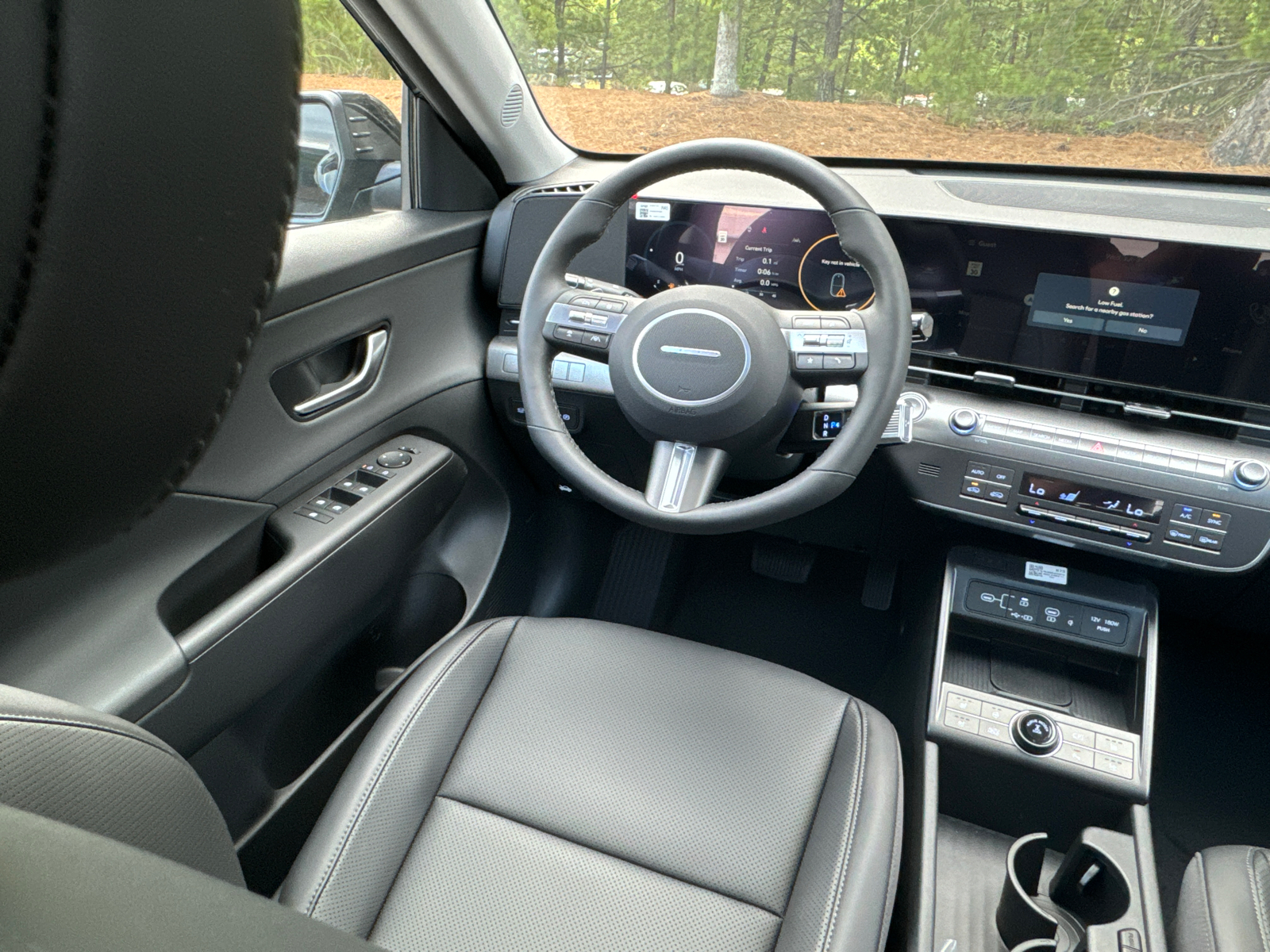 2024 Hyundai Kona Limited 28