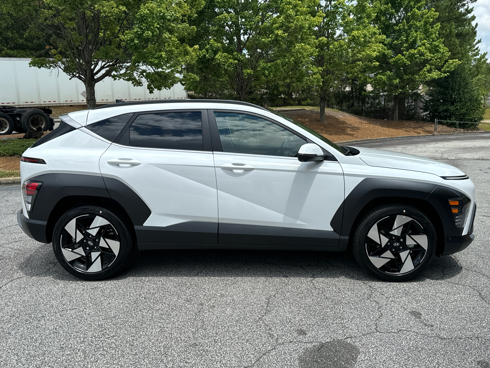 2024 Hyundai Kona Limited 5