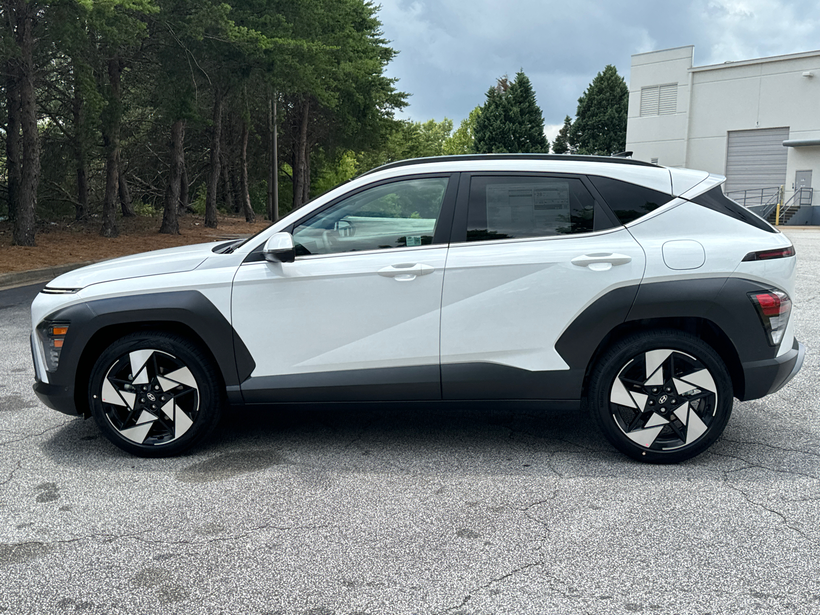 2024 Hyundai Kona Limited 11