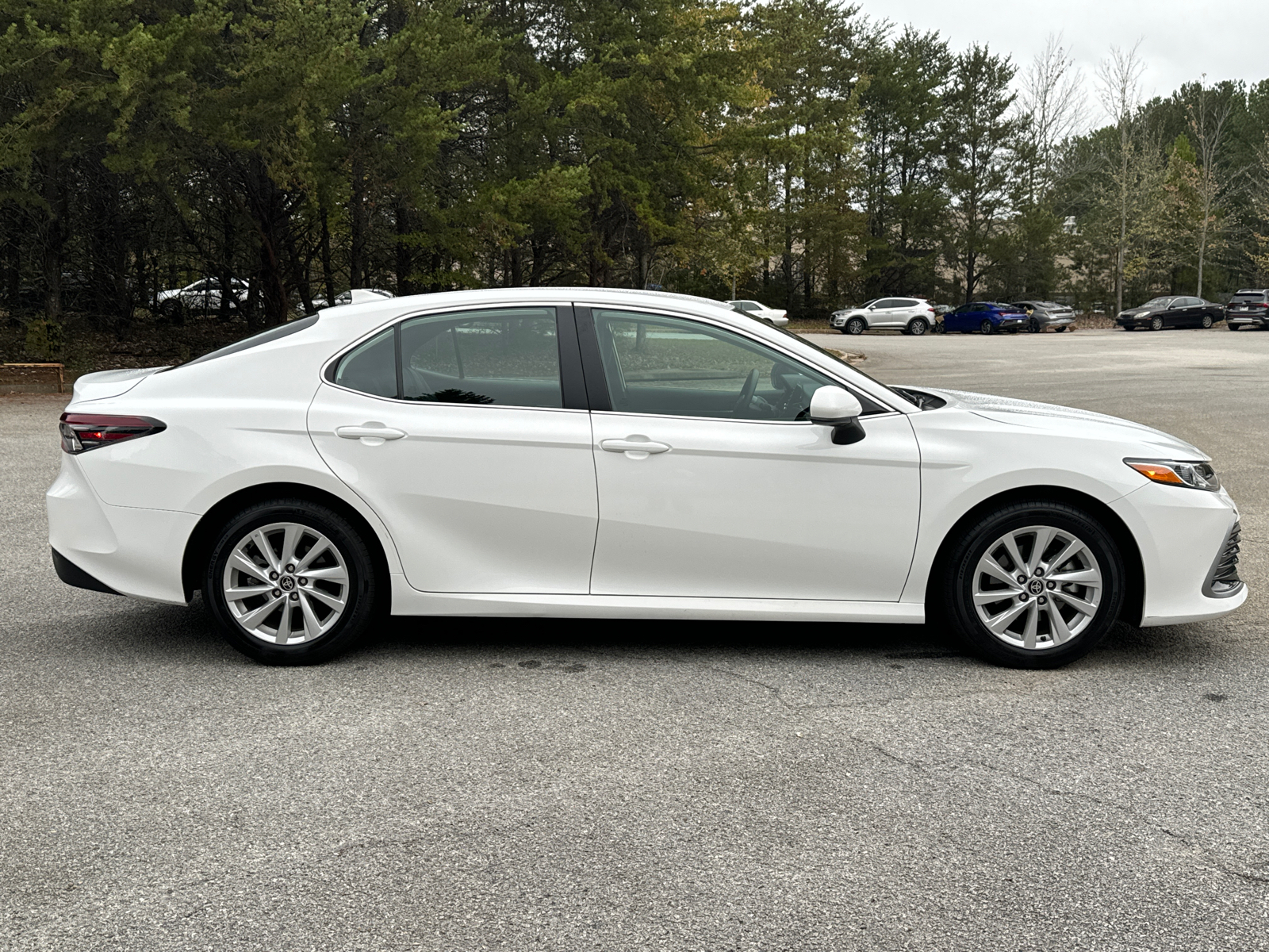 2024 Toyota Camry LE 4