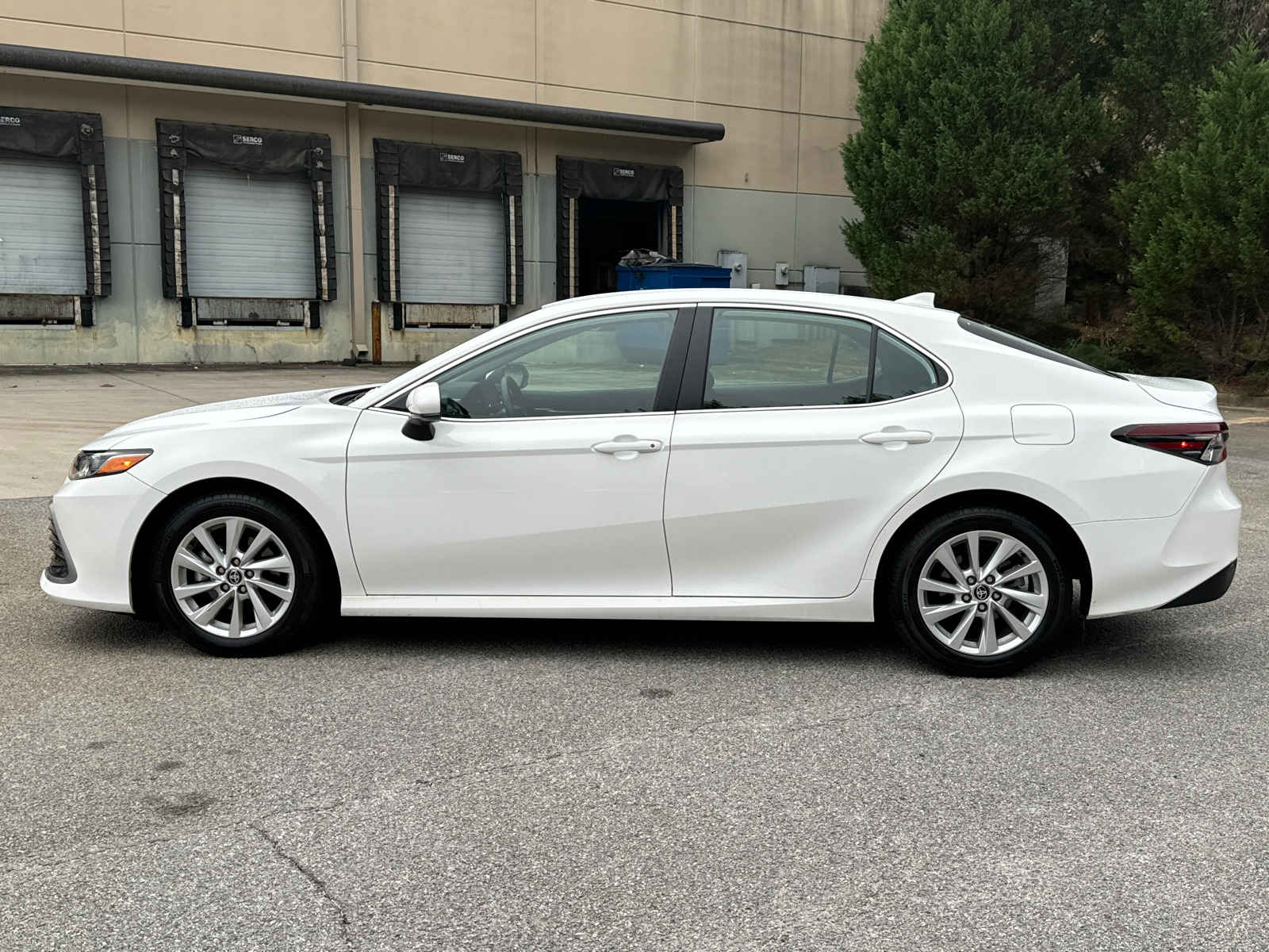 2024 Toyota Camry LE 8