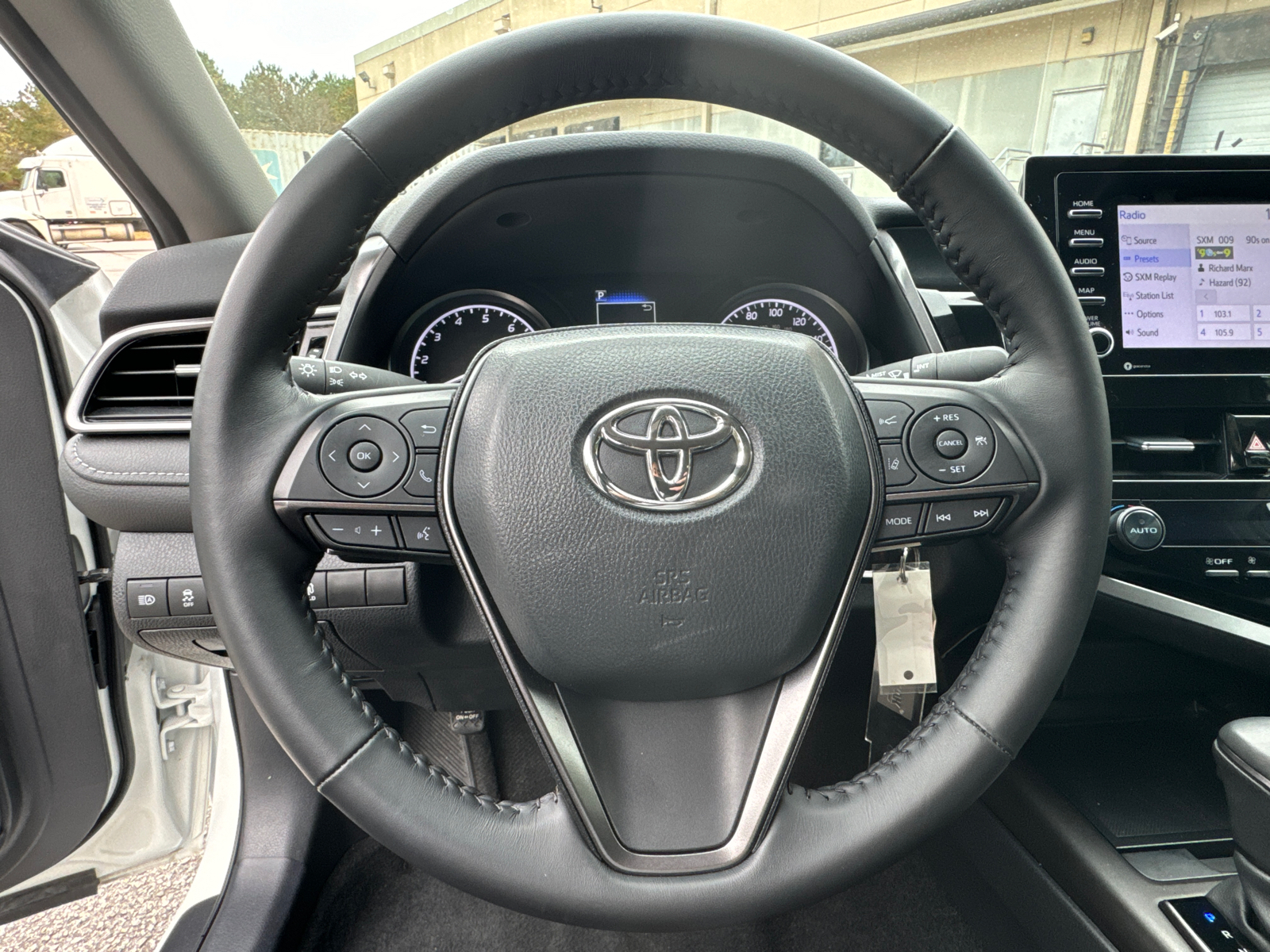 2024 Toyota Camry SE 25