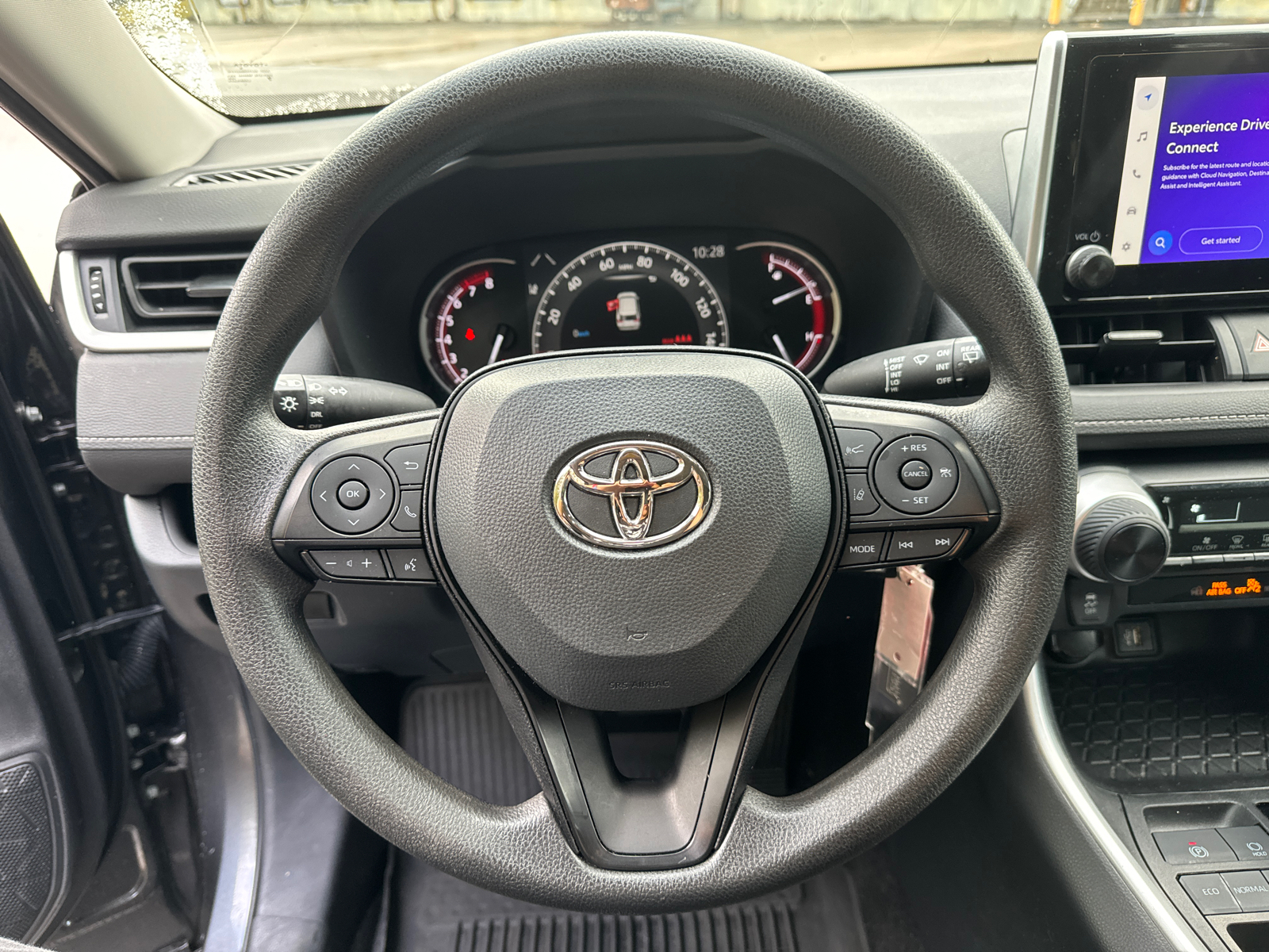 2023 Toyota RAV4 LE 25