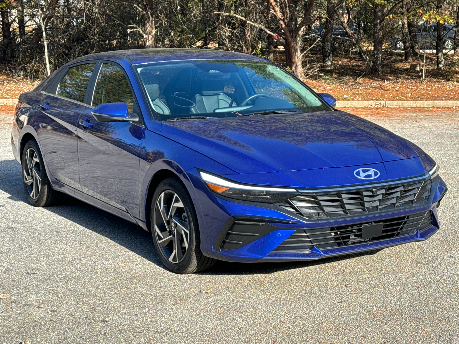 2024 Hyundai Elantra Limited 3