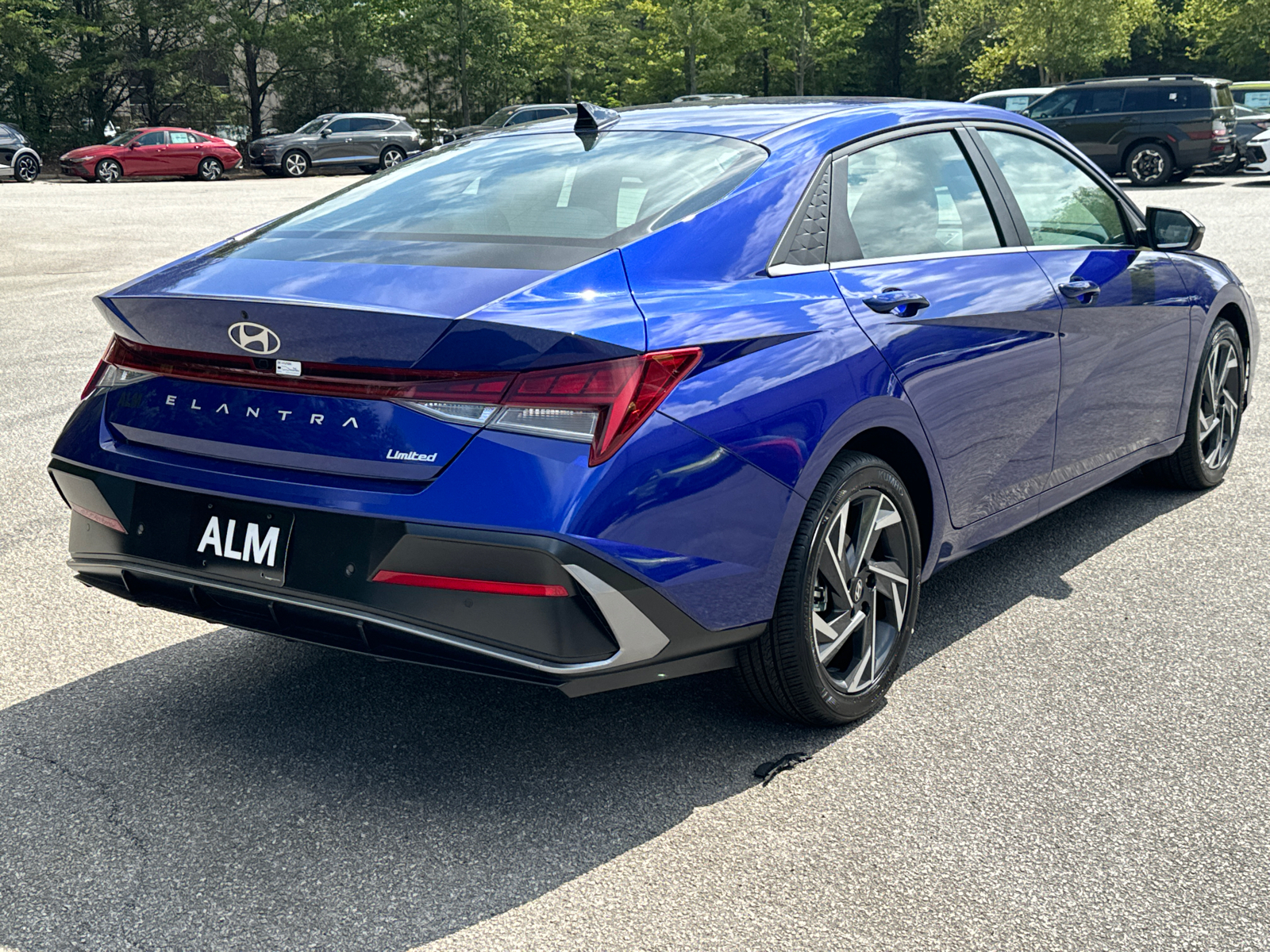 2024 Hyundai Elantra Limited 6