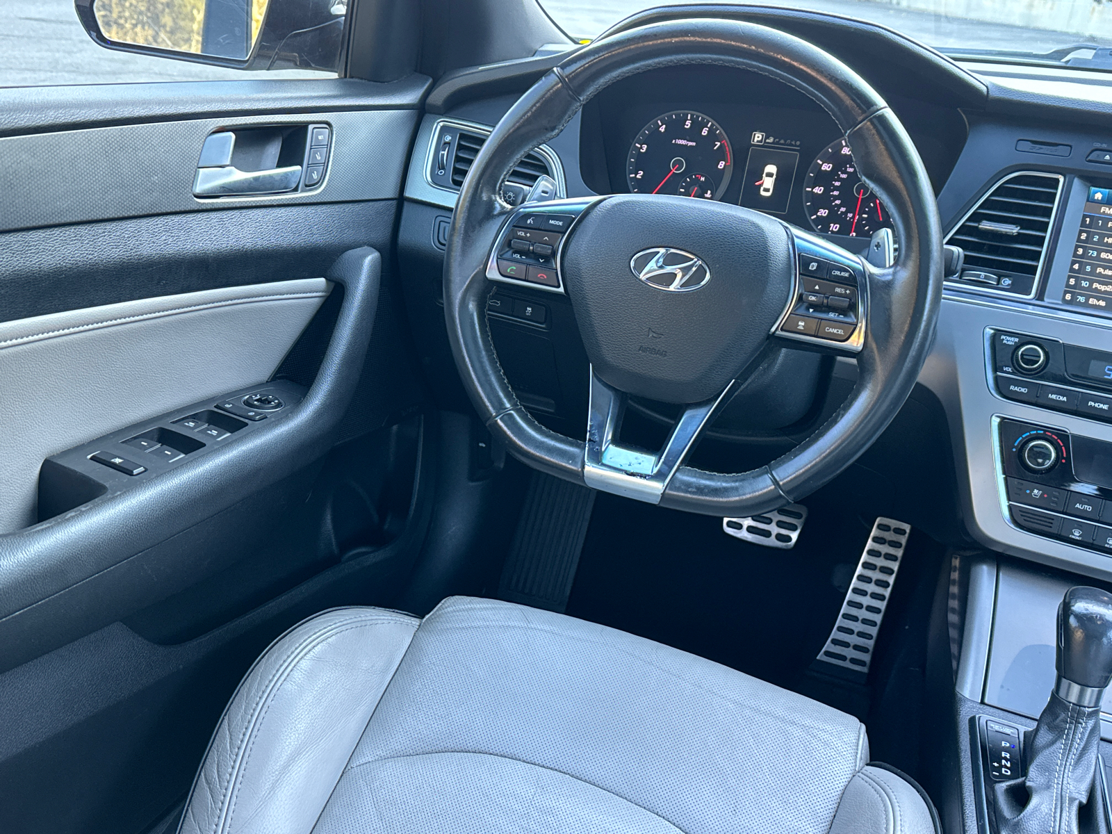 2015 Hyundai Sonata Limited 24