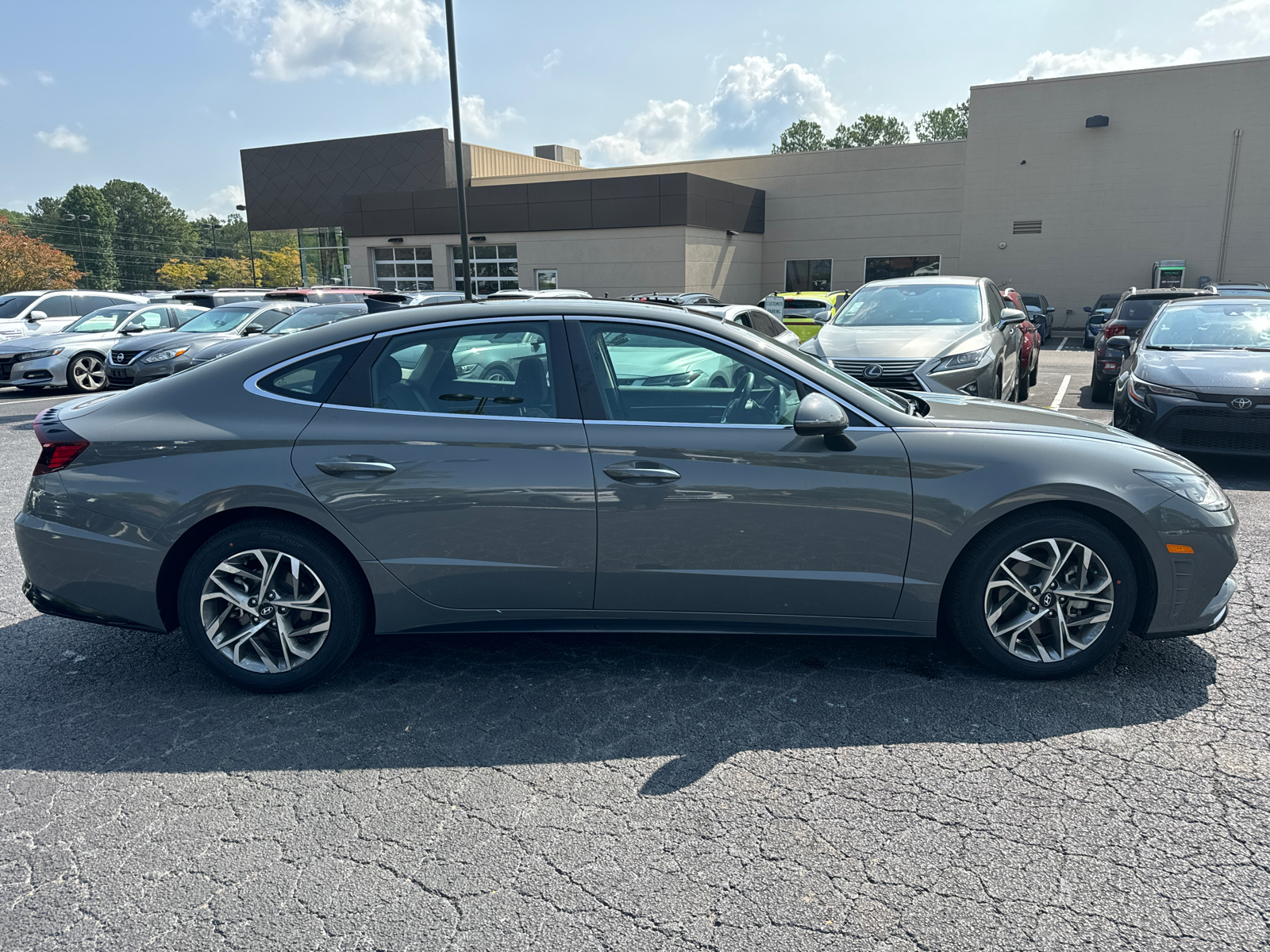 2022 Hyundai Sonata SEL 4