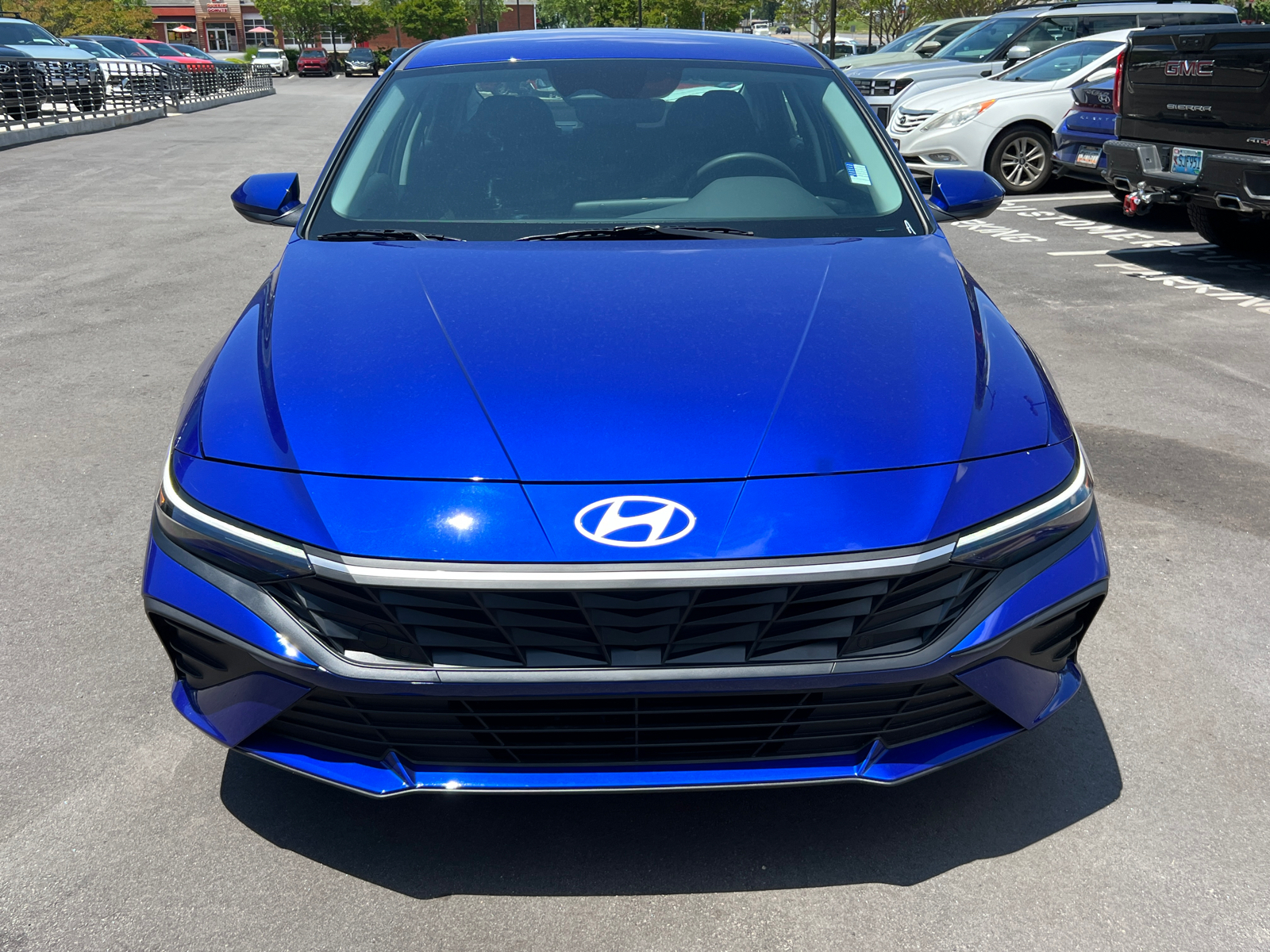 2024 Hyundai Elantra SEL 2