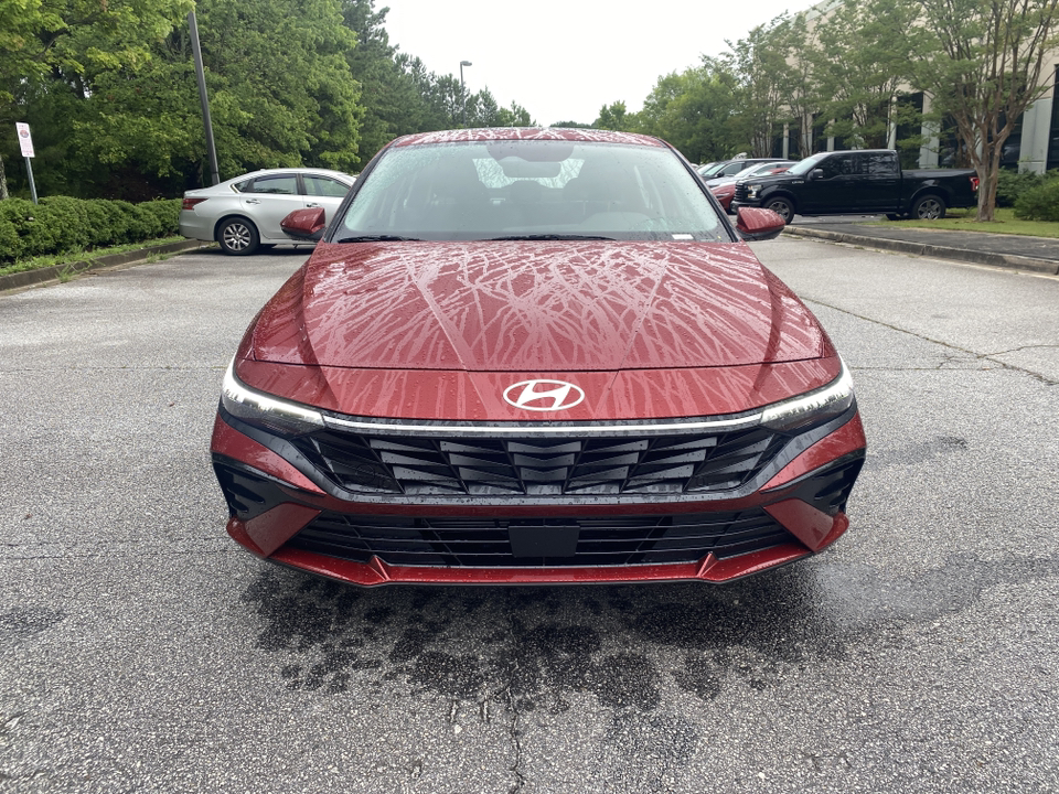 2024 Hyundai Elantra SEL 2