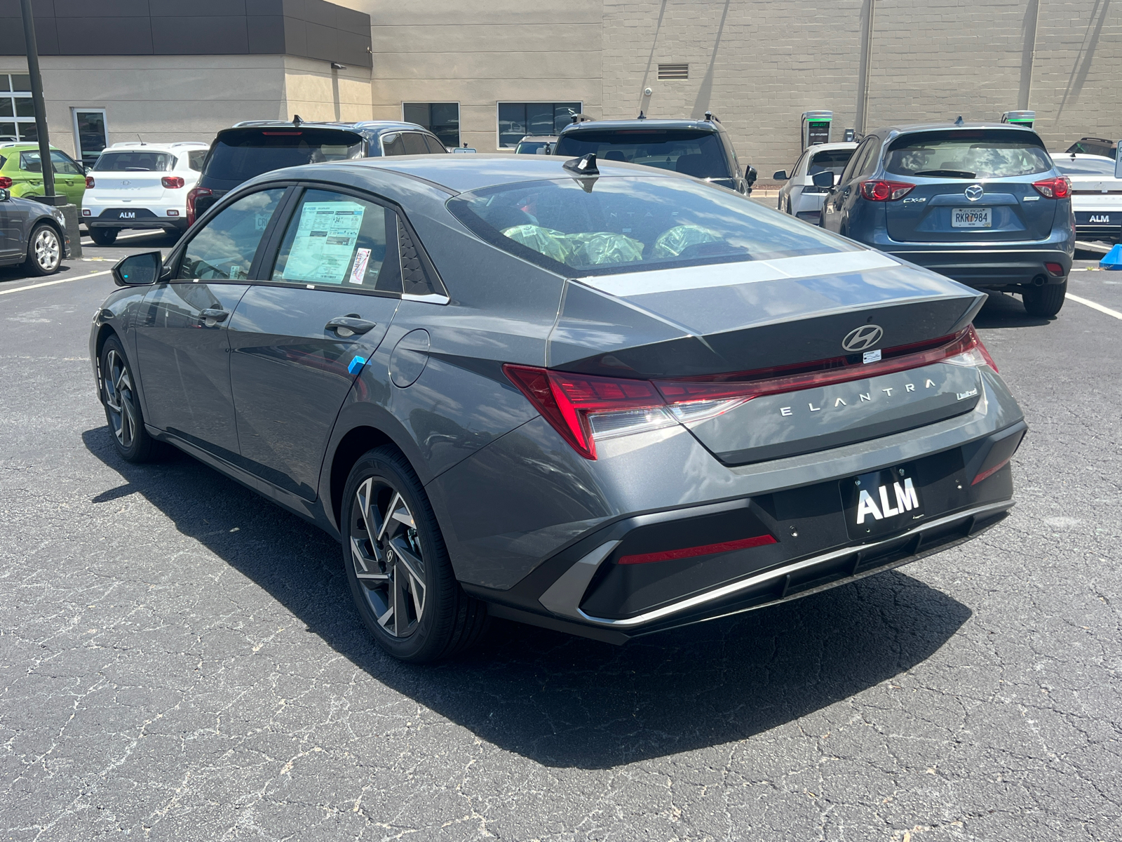 2024 Hyundai Elantra Limited 7