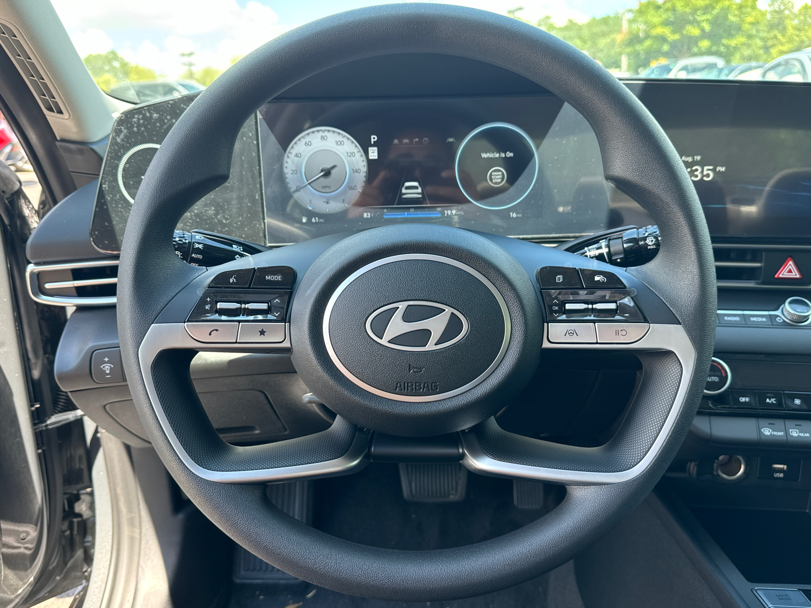 2024 Hyundai Elantra SEL 25