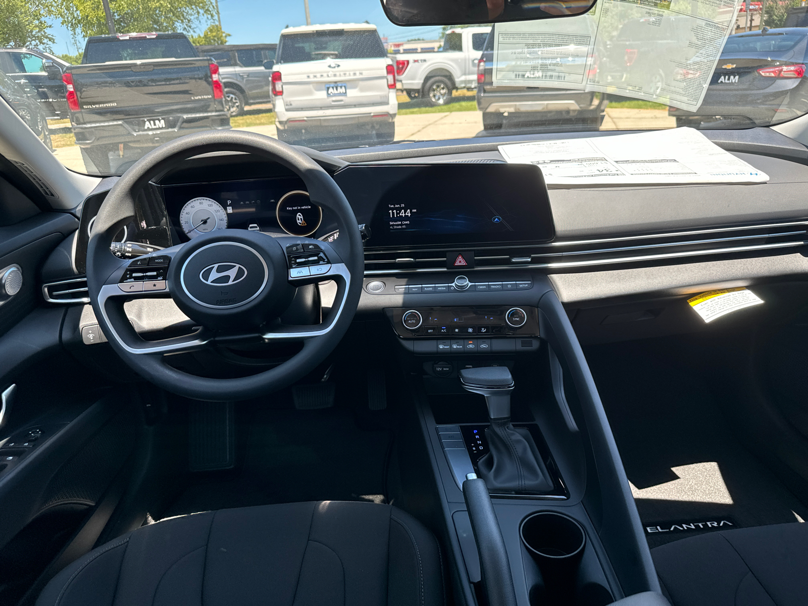 2024 Hyundai Elantra SEL 26