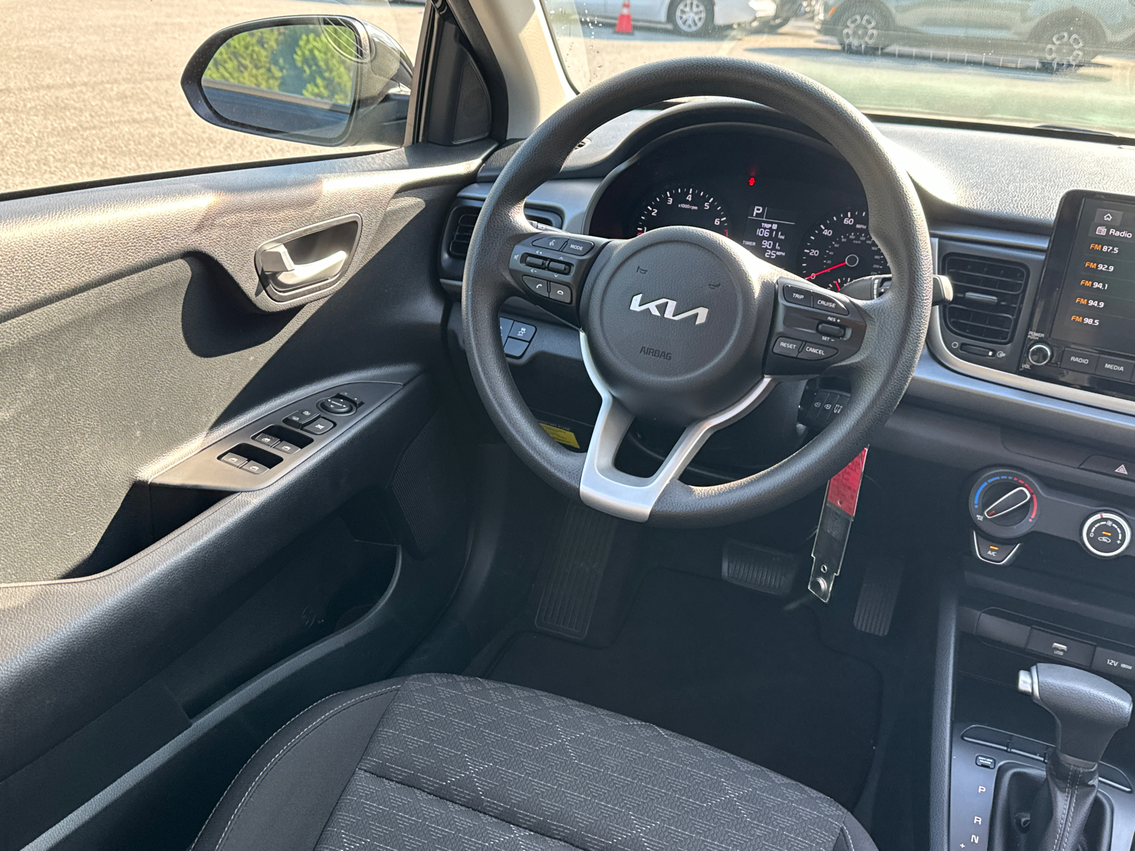 2023 Kia Rio S 24