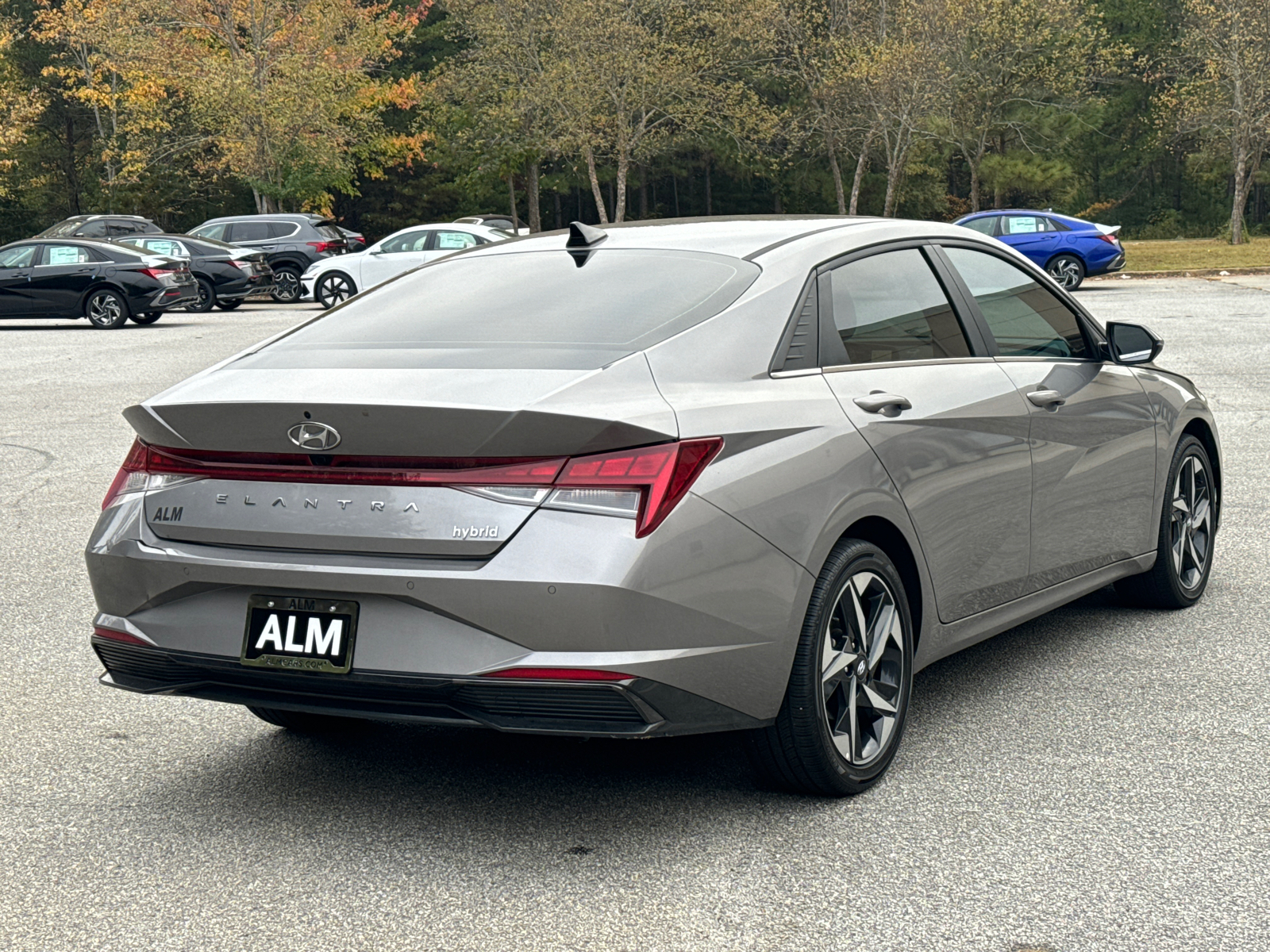 2023 Hyundai Elantra Hybrid Limited 5