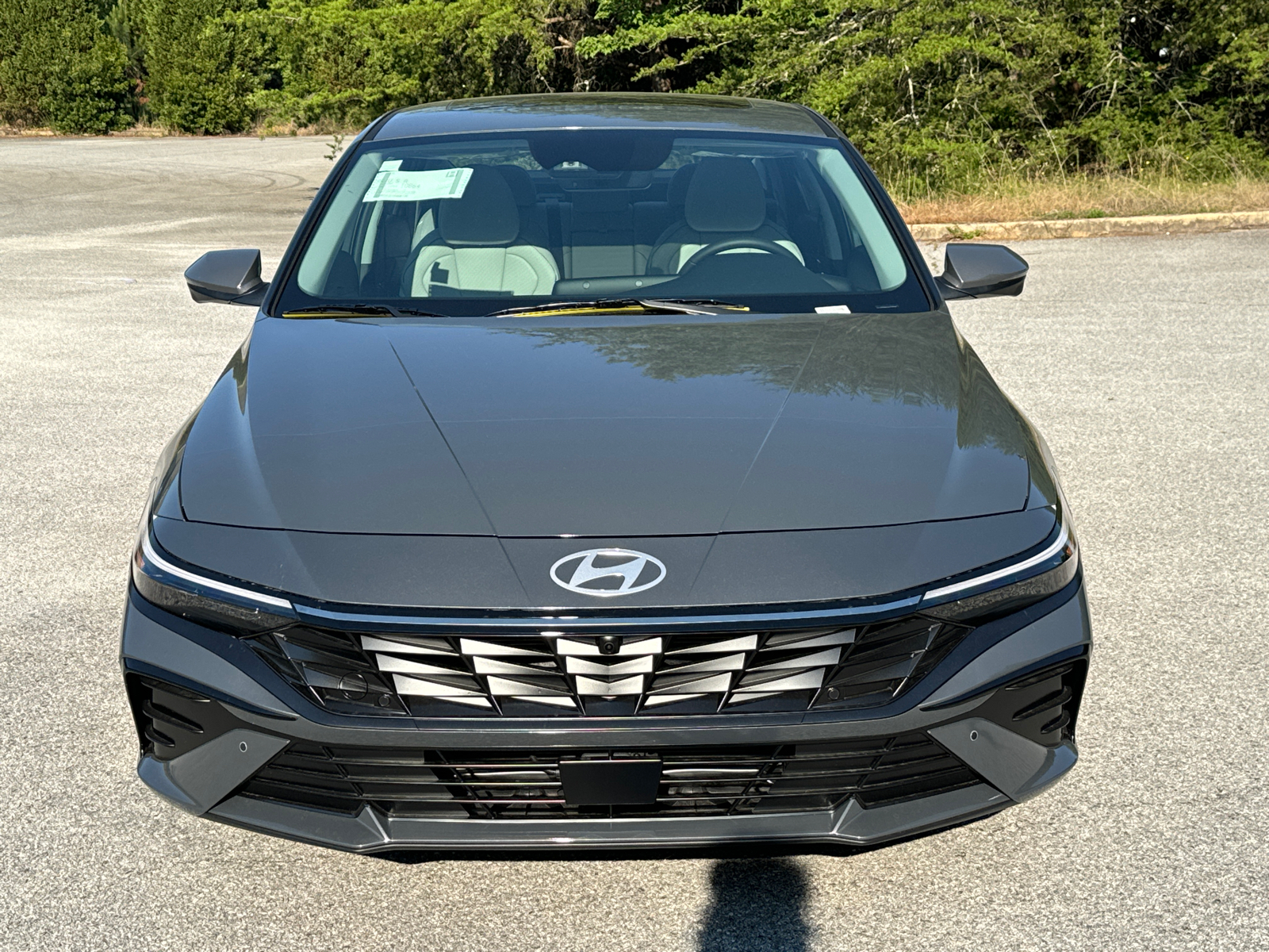 2024 Hyundai Elantra Limited 3