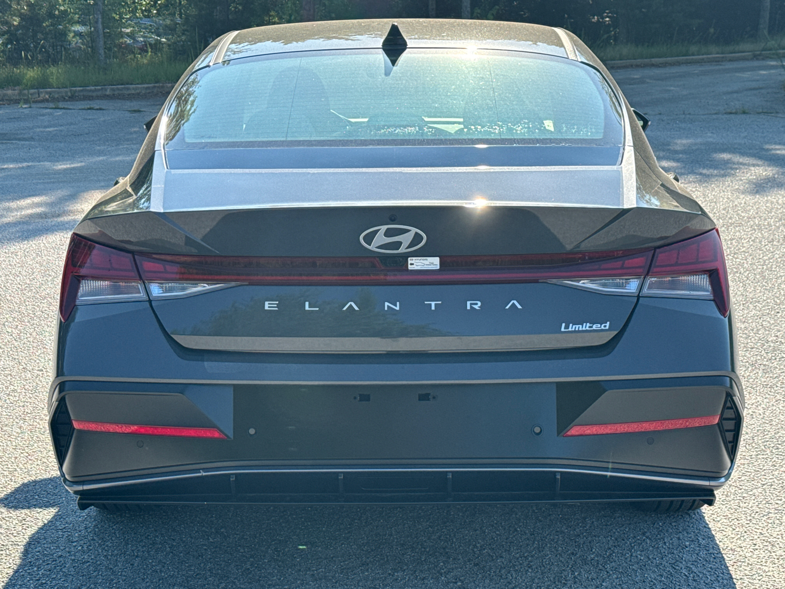 2024 Hyundai Elantra Limited 8