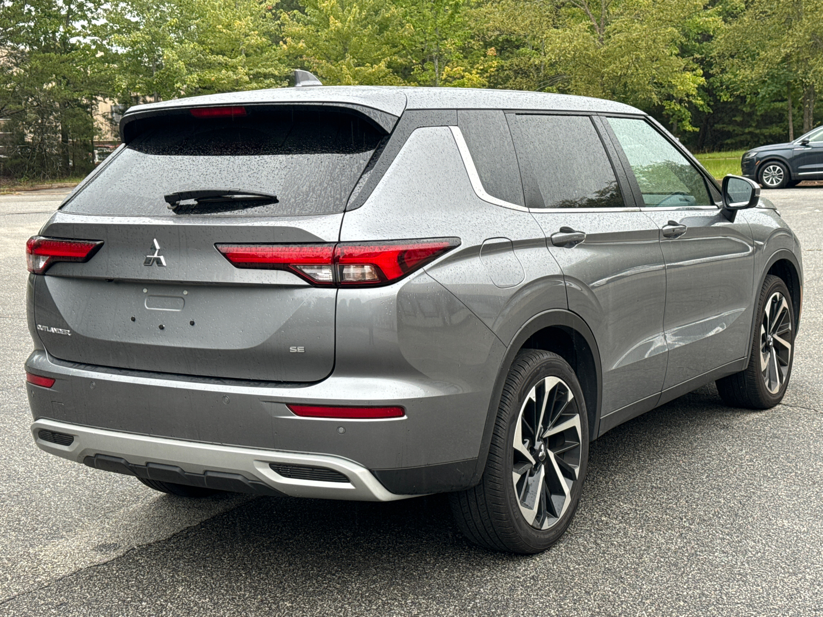 2024 Mitsubishi Outlander SE 5