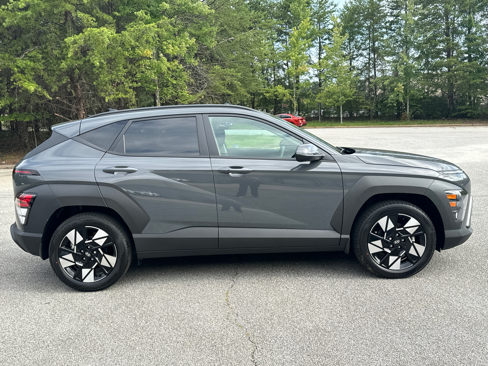 2025 Hyundai Kona SEL 4