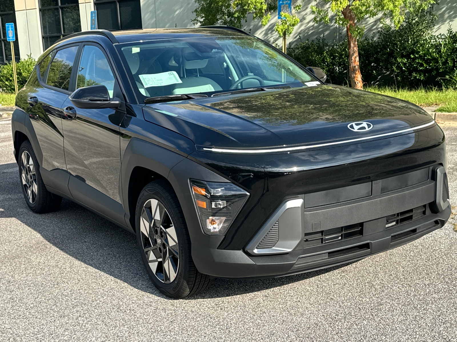 2025 Hyundai Kona SEL 3