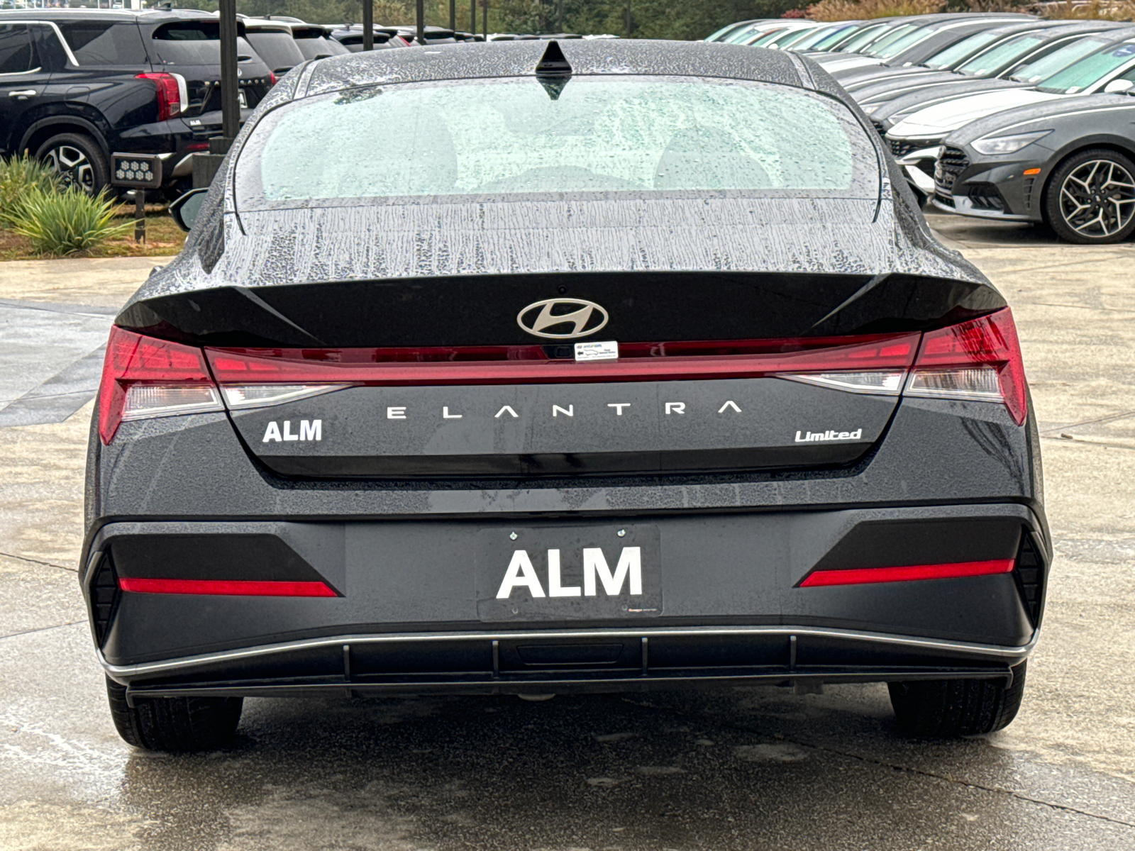 2025 Hyundai Elantra Limited 6