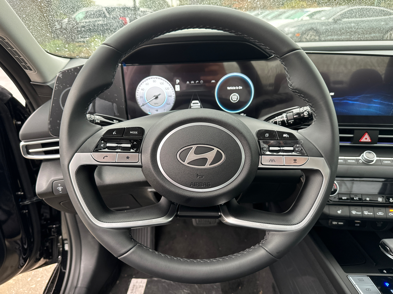 2025 Hyundai Elantra Limited 25