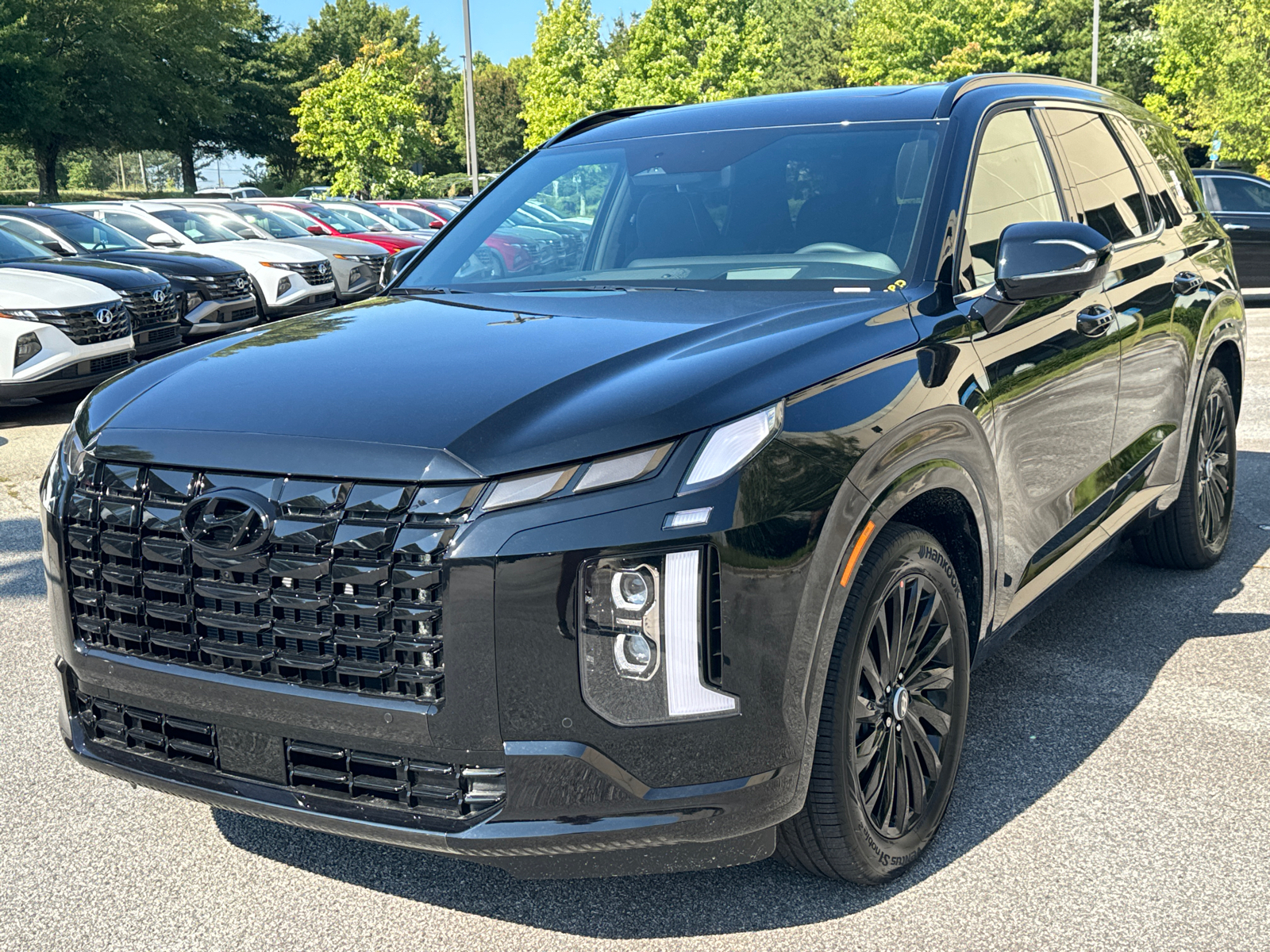 2025 Hyundai Palisade Calligraphy Night Edition 1