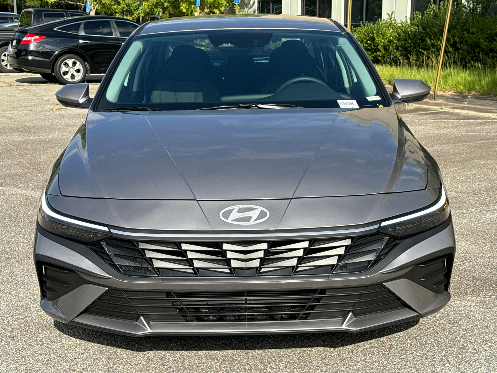 2025 Hyundai Elantra SE 2