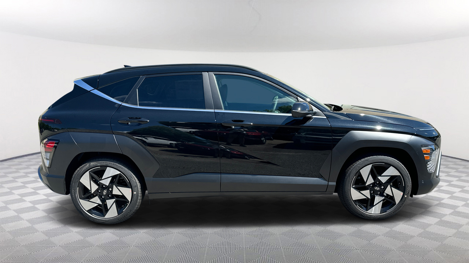 2025 Hyundai Kona Limited 4