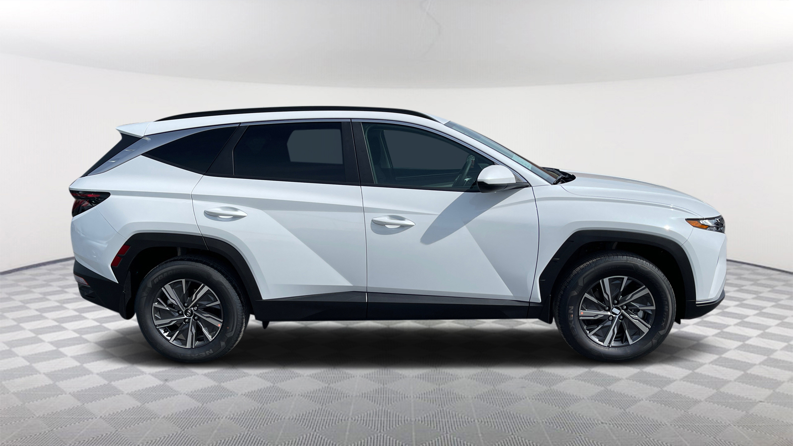 2024 Hyundai Tucson Hybrid Blue 7