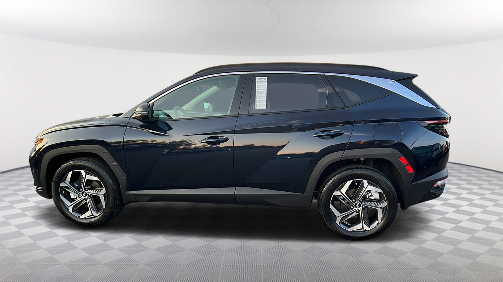 2024 Hyundai Tucson Hybrid Limited 8