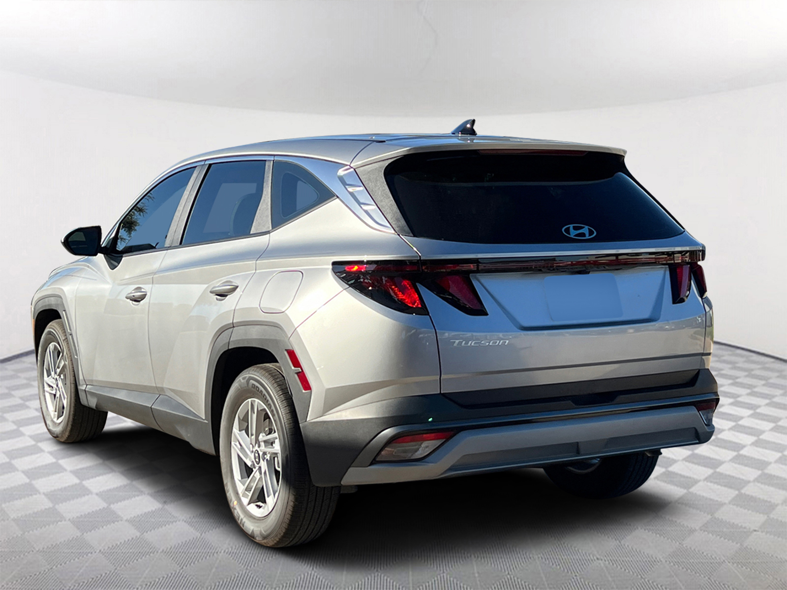 2025 Hyundai Tucson SE 6