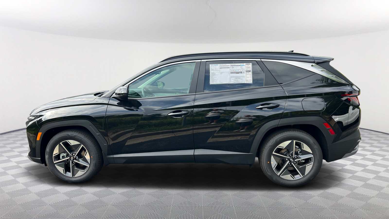 2025 Hyundai Tucson SEL 8